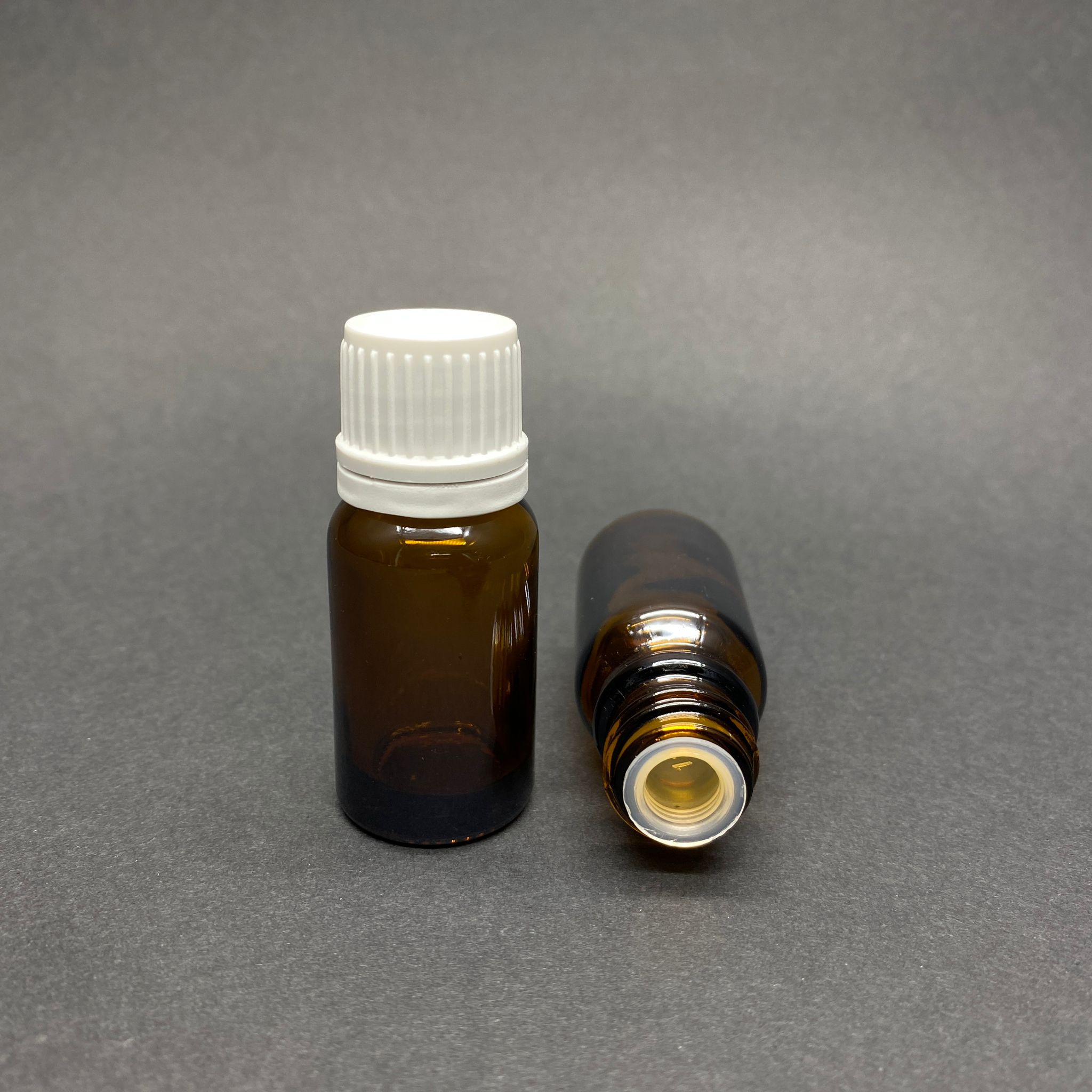 10 Cc Amber Beyaz Kilit Kapaklı - Kör Tıpalı Cam Şişe - 10 Ml Kahverengi Kilitli Kapaklı Kör Tıpalı Cam Şişe