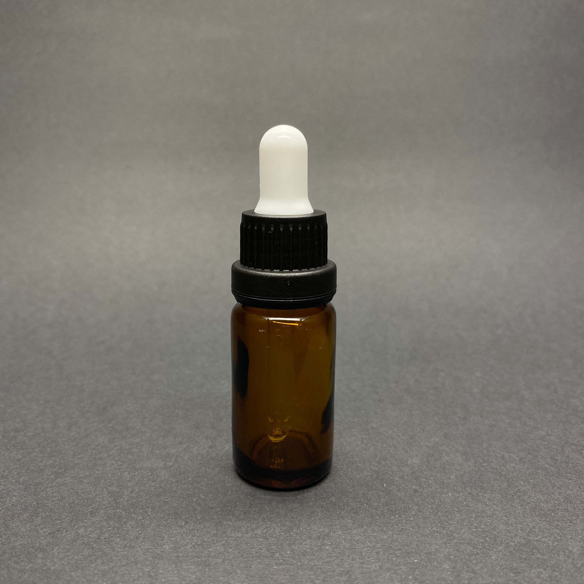 10 Cc Amber Cam Damlalıklı Şişe - Beyaz Emzik - Siyah Kilitli Kapak - 10 Ml Kahverengi Cam Damlalıklı Şişe