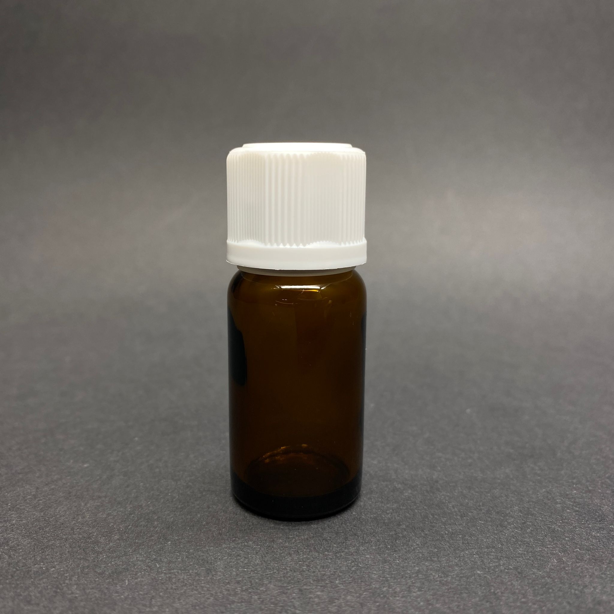 10 Cc Amber Cam Şişe Beyaz Çocuk Kilitli Kapaklı Emniyet Halkalı - İçi Contalı (18 Ağız) - 10 Ml Cam Şişe - Kahverengi