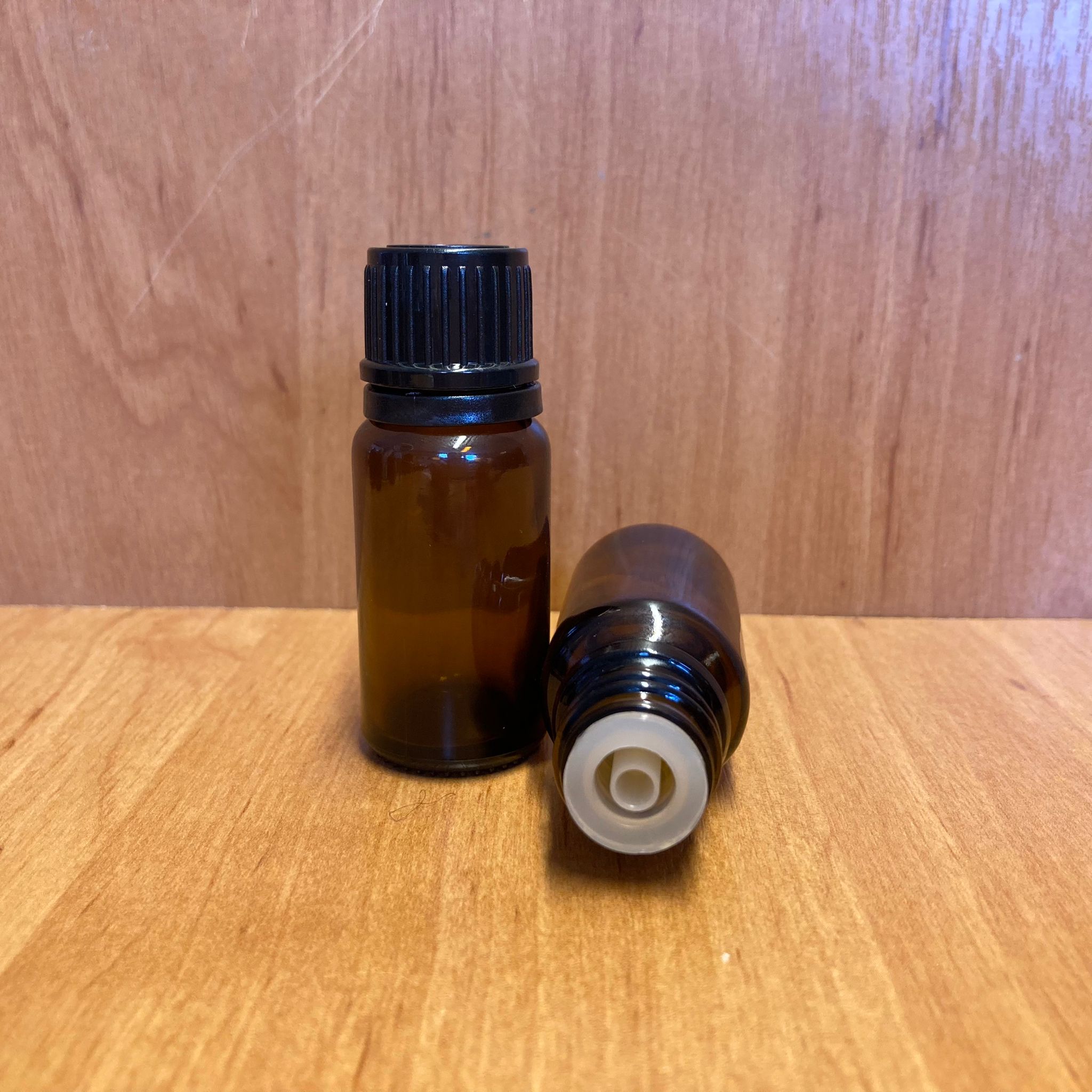 10 Cc Amber İçten Damlalıklı - Siyah Kilit Kapaklı Cam Şişe - 10 Ml Kahverengi Yeni İçten Damlalıklı Cam Şişe - Damlalıklı Boş Şişe