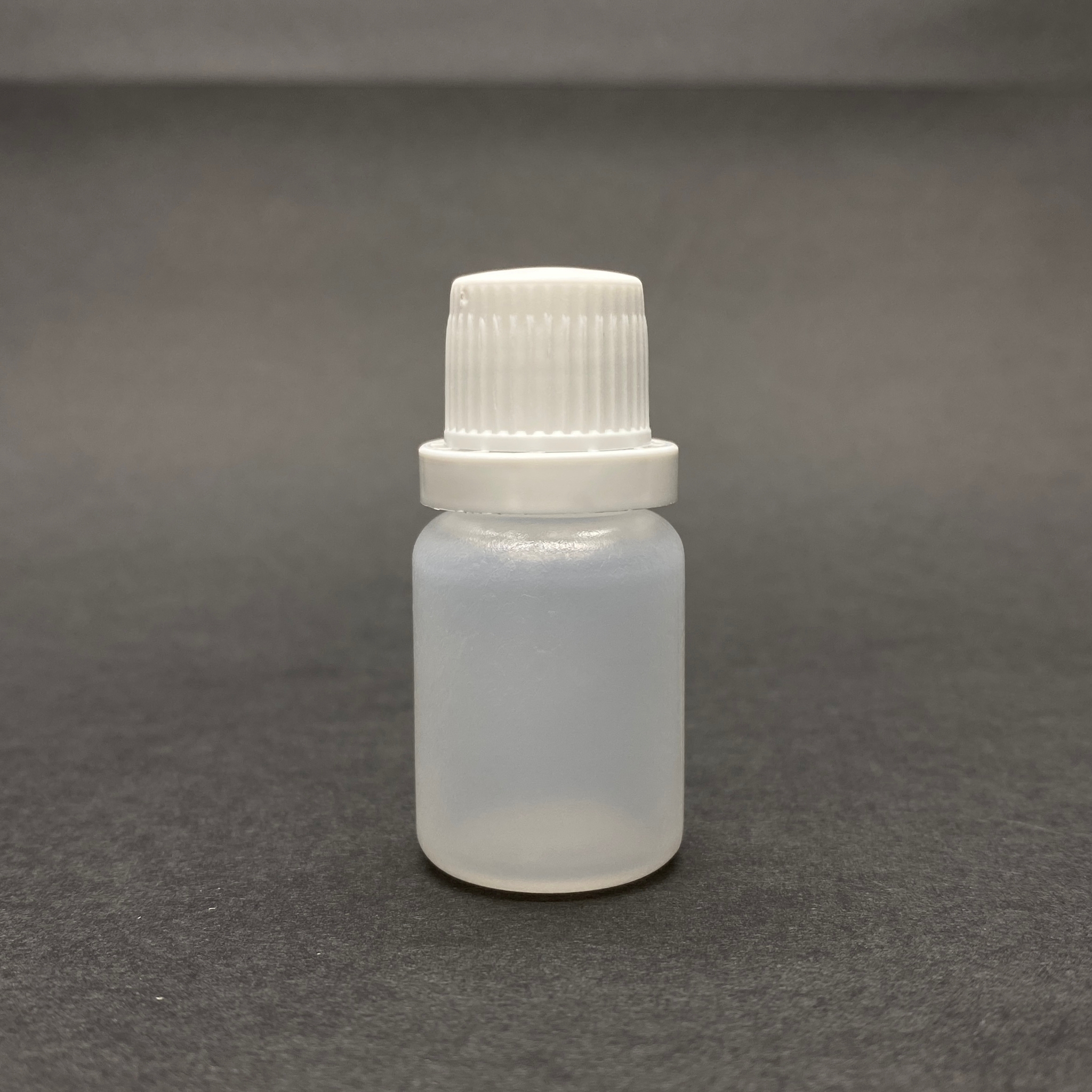 10 Cc Shot Şişesi - Kilitli Kapaklı - Natürel - 10 Ml Polietilen Carnıtıne Shot Şişesi - Medikal Ve Kozmetik Ambalaj