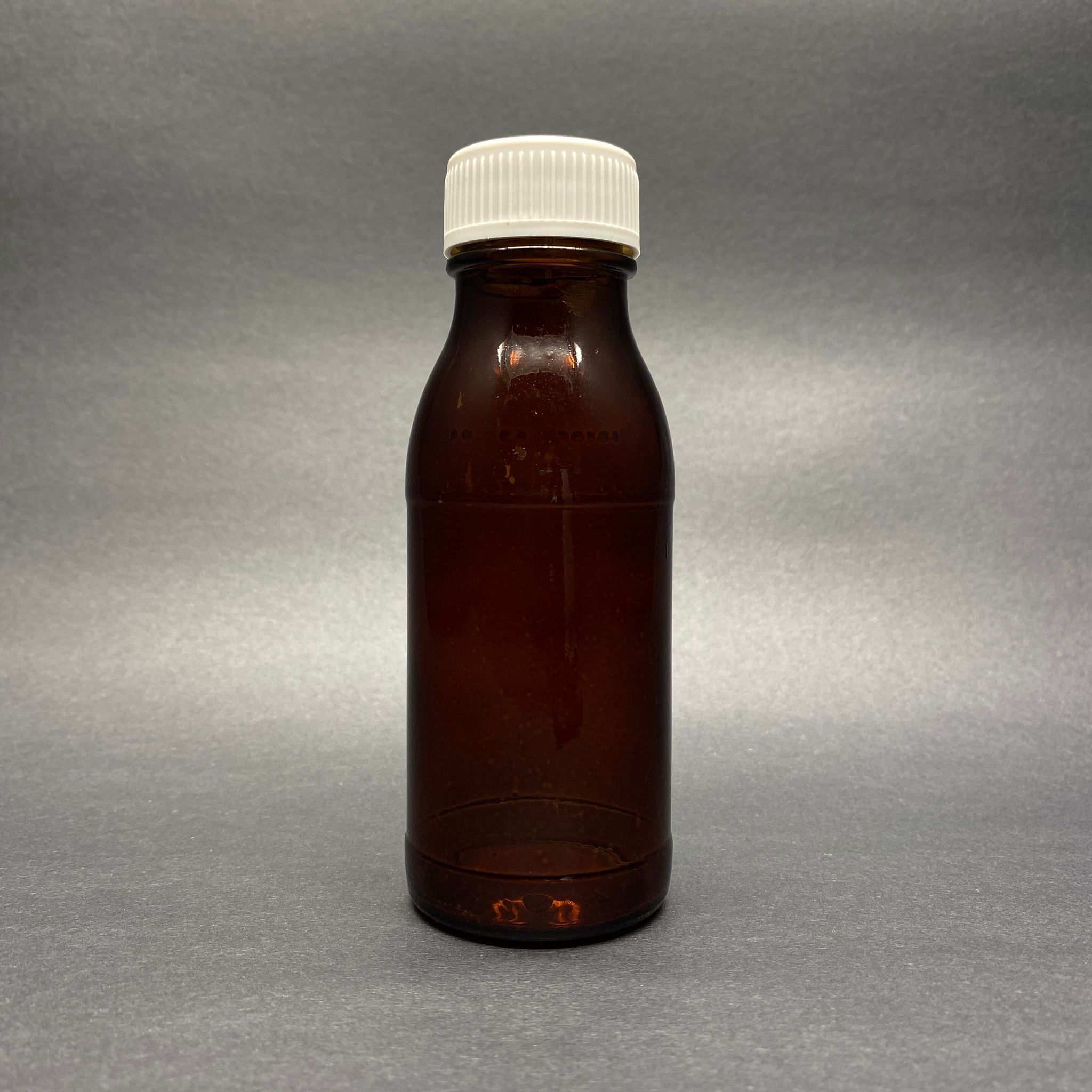 100 Cc Amber Boyalı Cam Şişe Şişe (Silme 133 Cc Çizgiye Kadar 90 Cc) - Sızdırmaz Contalı Plastik Kapaklı - 100 Ml Cam Şişe 33 Mm Twist-Off Ağız - Geniş Ağızlı 100 Ml Cam Şişe