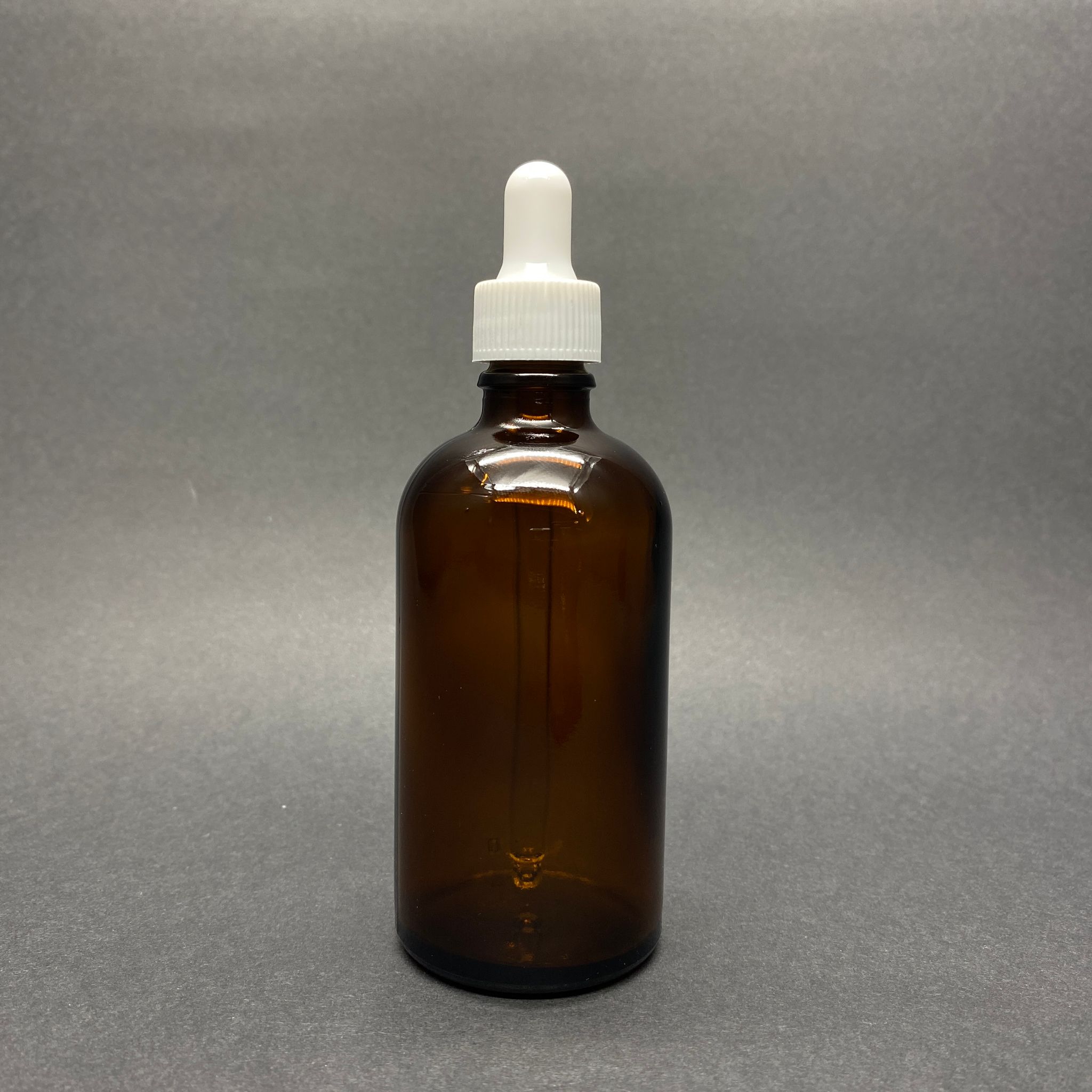 100 Cc Amber Cam Damlalıklı Şişe - Beyaz Emzik - Beyaz Plastik Kapak - 100 Ml Kahverengi Cam Damlalıklı Şişe