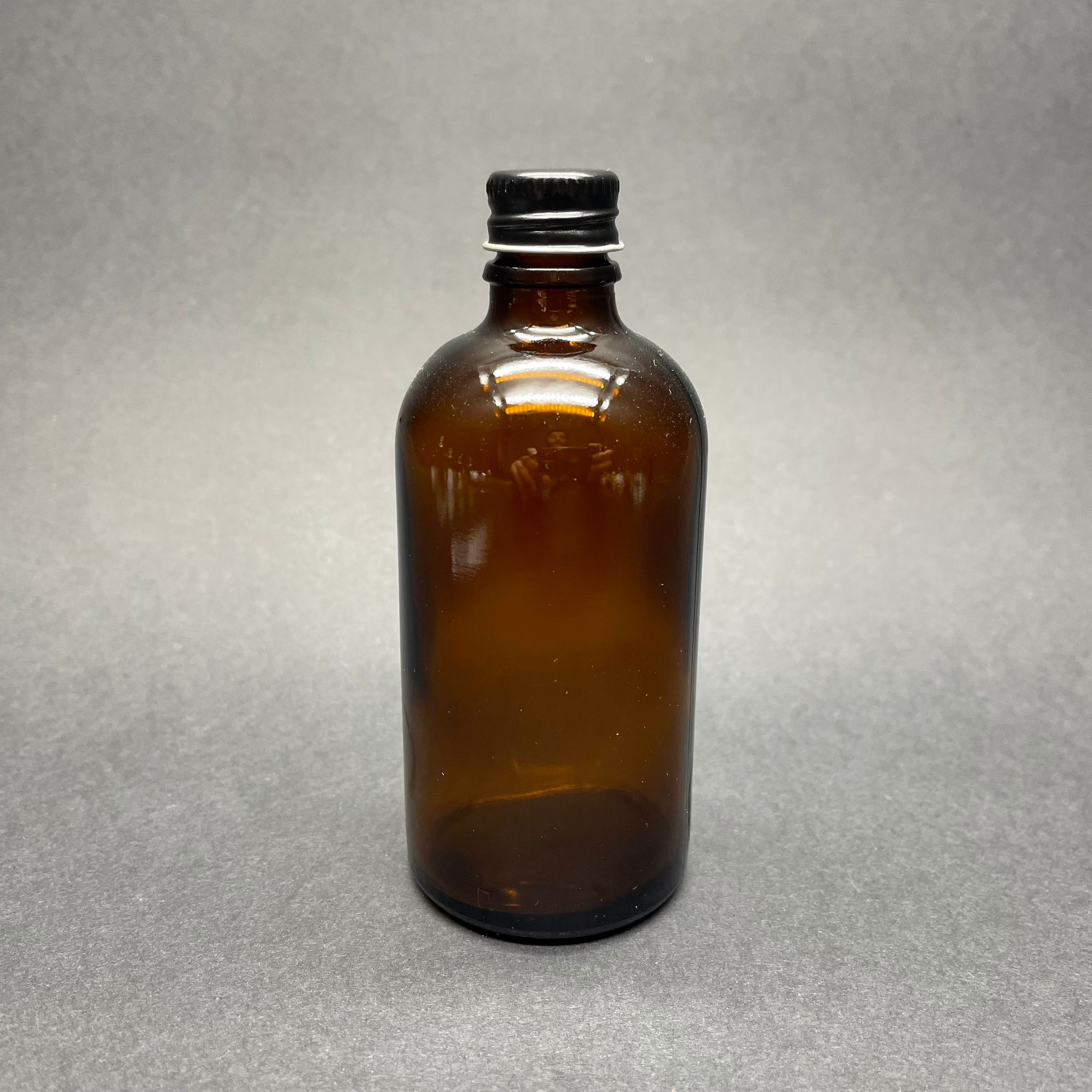 100 Cc Amber Cam Şişe - Siyah Vidalı Metal Kapaklı - 100 Ml Cam Şişe