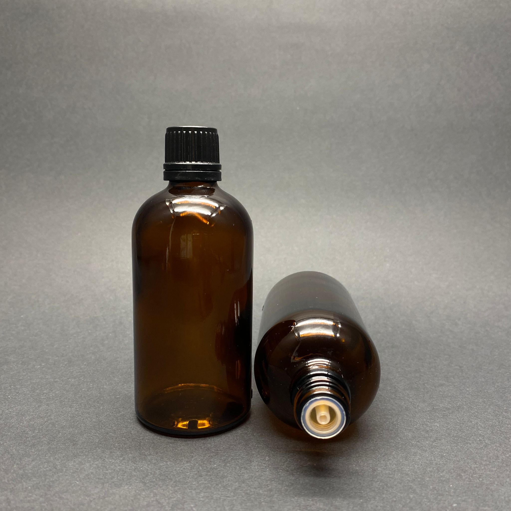 100 Cc Amber İçten Damlalıklı (Opsiyonel Damlalık) - Siyah Kilitli Kapaklı Cam Şişe - 100 Ml Kolonya Tıpalı Cam Şişe