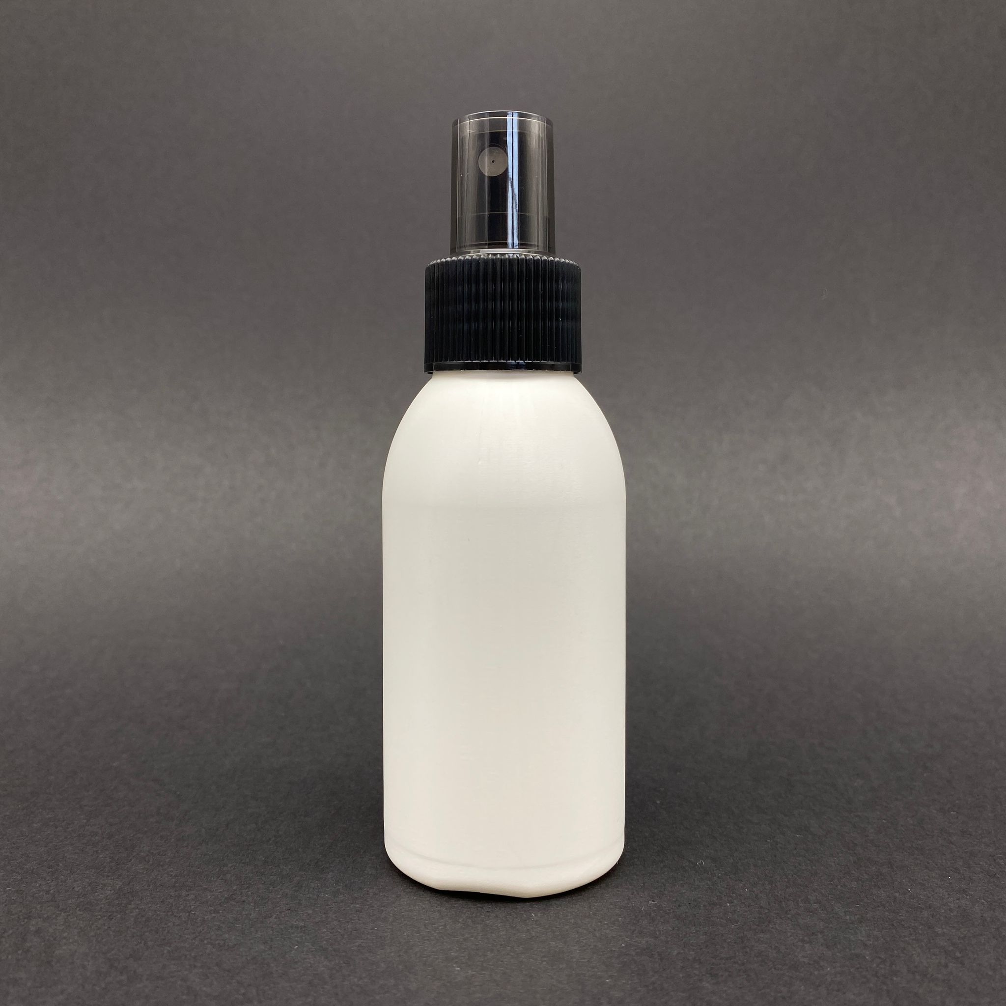 100 Cc Beyaz Polietilen Sert Şişe - Siyah Spreyli - 100 Ml Spreyli Plastik Şişe