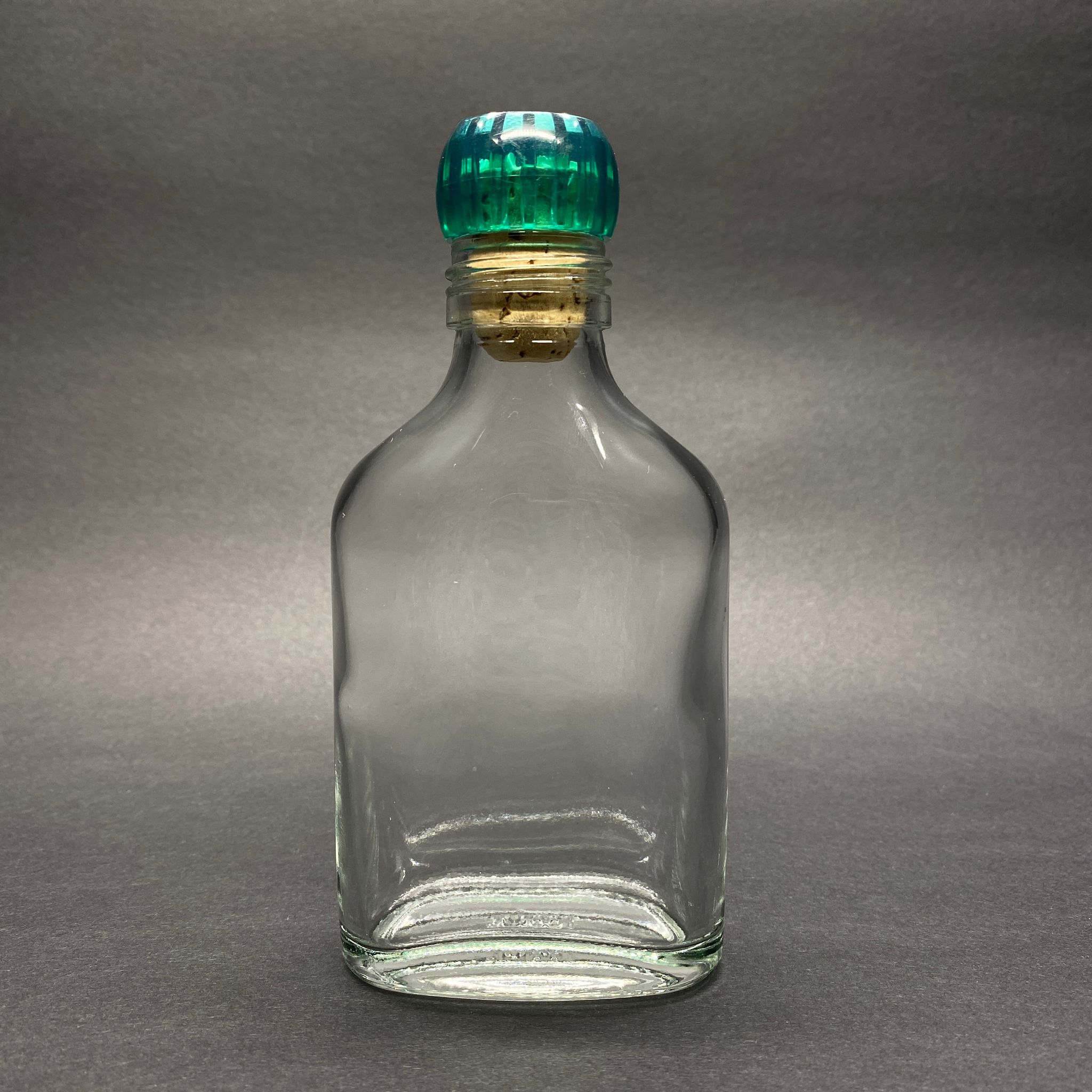 100 Cc Coldbrew Yassı Cam Şişe - Yeşil Başlıklı Doğal Mantar Tıpalı - 100 Ml Yassı Soğuk Kahve Şişe