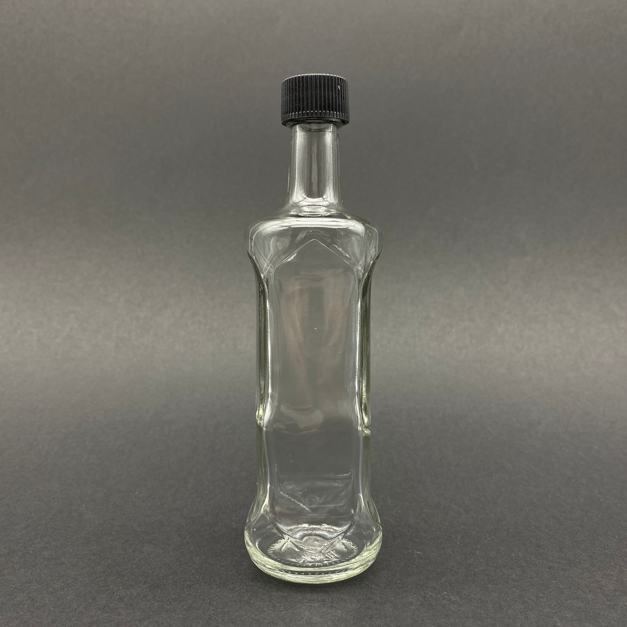100 Cc Dorika Sos Şişesi - Siyah Kapaklı - 100 Ml Cam Acı Sos Şişesi