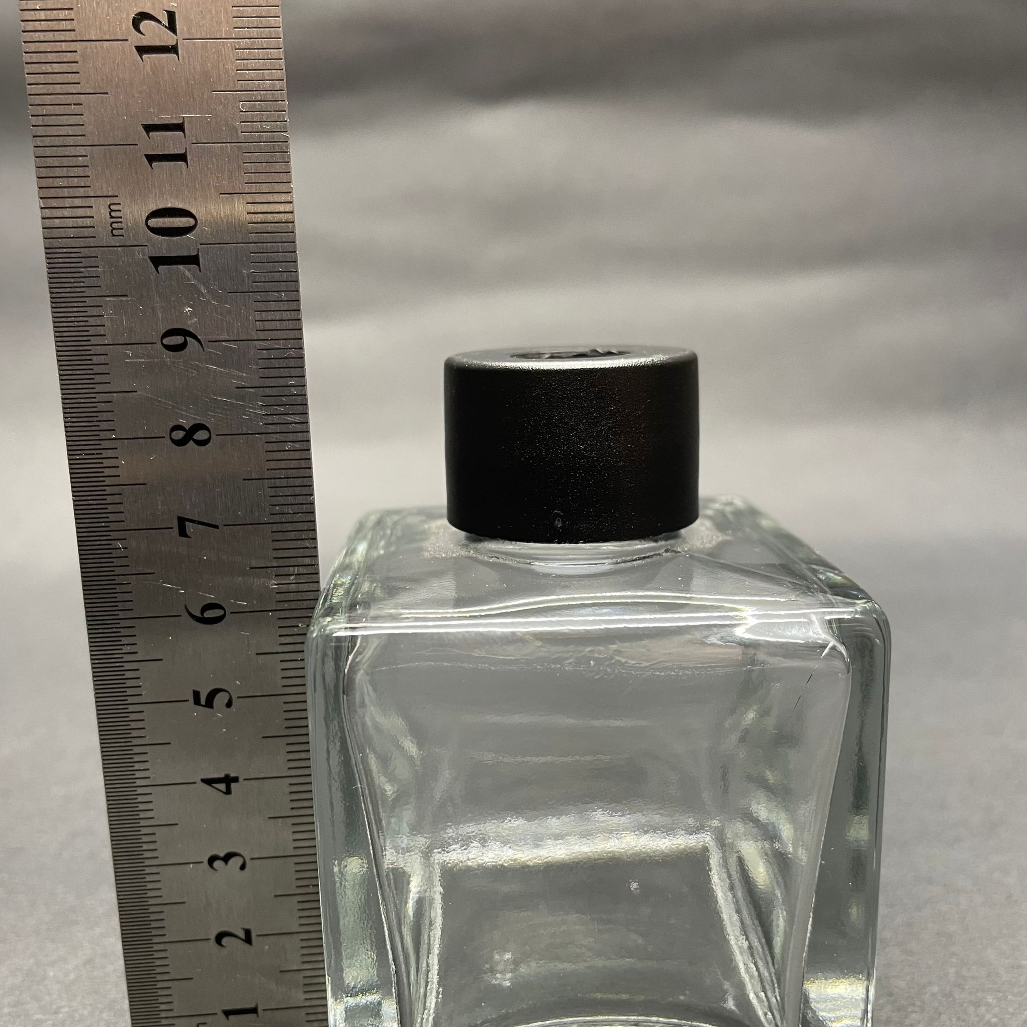 100 Cc Kare Bambu Cam Bambu Oda Kokusu Şişesi - 100 Ml Köşeli Bambu Oda Kokusu Şişesi - Difüzör Şişe- Cam Şişe + Siyah Kapak + Tıpa