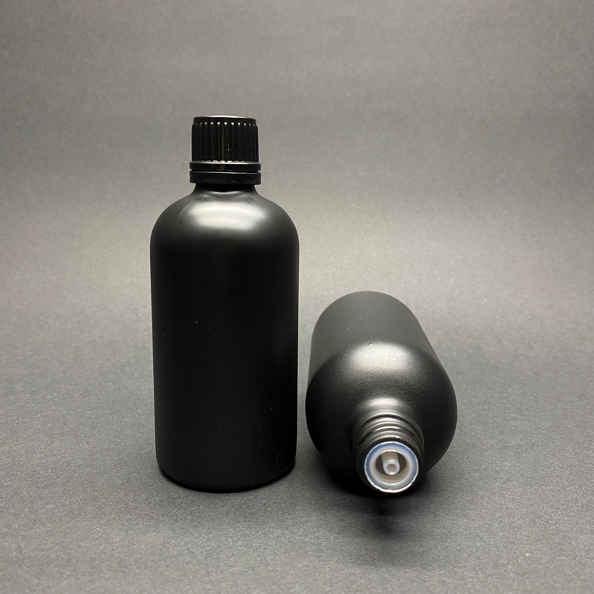 100 Cc Mat Siyah İçten Damlalıklı (Opsiyonel Damlalık) - Siyah Kilitli Kapaklı Cam Şişe - 100 Ml Kolonya Tıpalı Cam Şişe