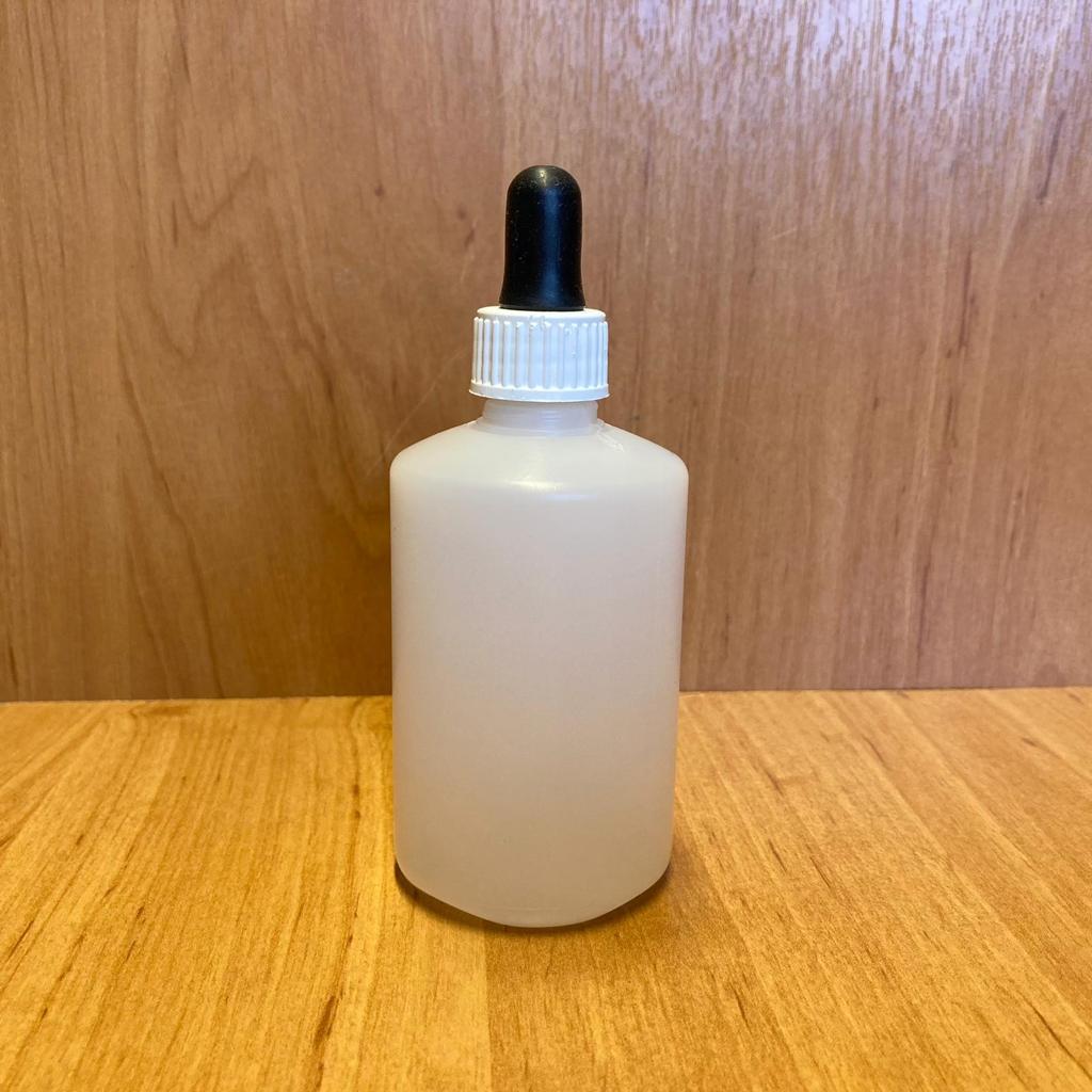 100 Cc Natürel (Yarı Saydam) Sert Plastik Cam Damlalıklı Şişe - Siyah Emzik - Beyaz Plastik Kapak - 100 Ml Plastik Cam Damlalıklı Şişe