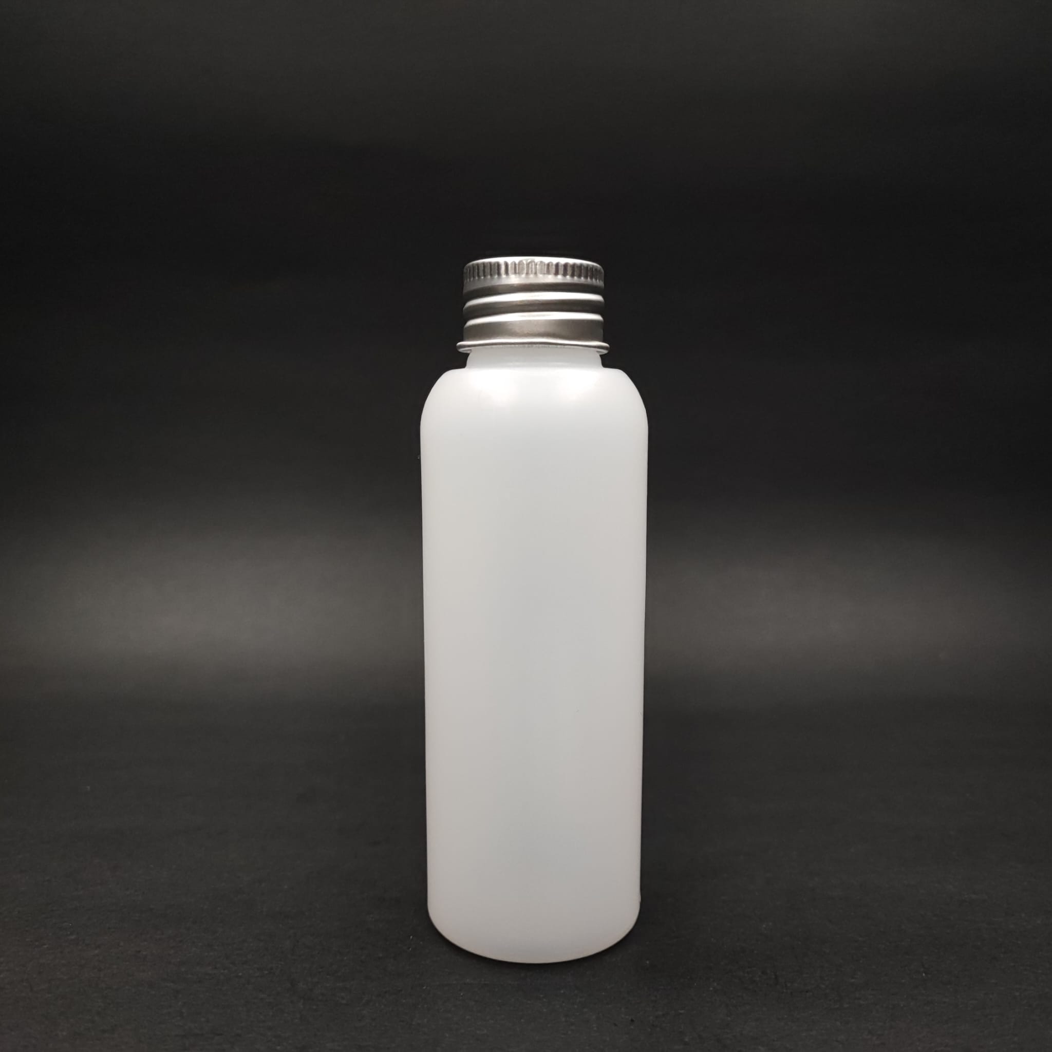 100 Cc Polietilen Şişe - Gümüş Metal Kapaklı - 100 Ml Küt Model Pet Şişe