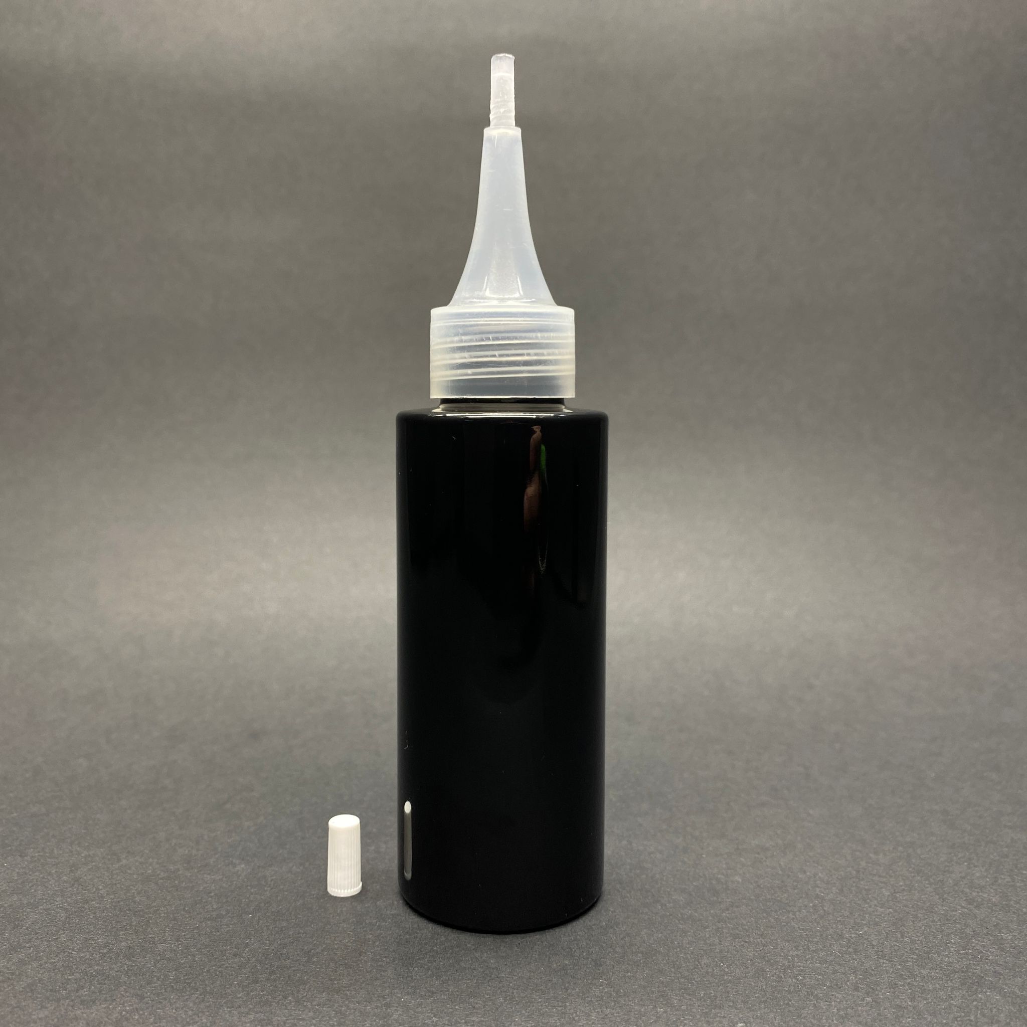 100 Cc Silindir Keskin Küt Model Sert (17 Gr) Pet Şişe - Akıtıcılı (Üstten Damlalıklı Kapaklı) - Ağız Çapı 24 Mm - Siyah
