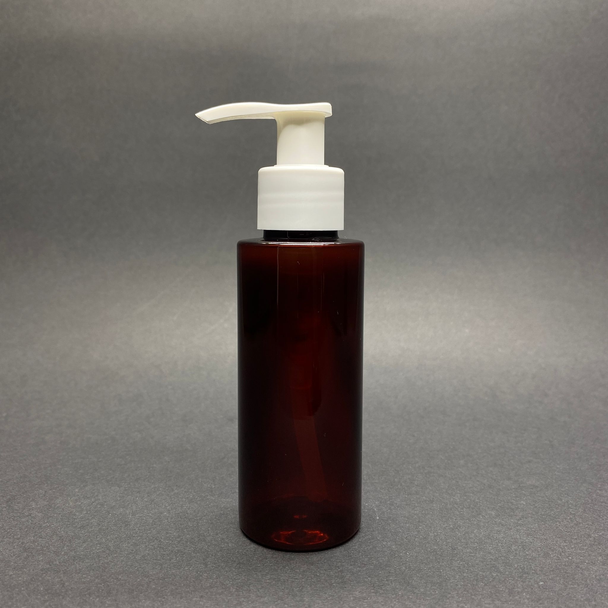 100 Cc Silindir Keskin Küt Model Sert (17 Gr) Pet Şişe - Beyaz Sıvı Sabun Pompalı - Jel, Peelıng, Serum, Güneş Kremi Gibi Yoğun Kıvamlı Sıvılar İçin- Ağız Çapı 24 Mm - Amber