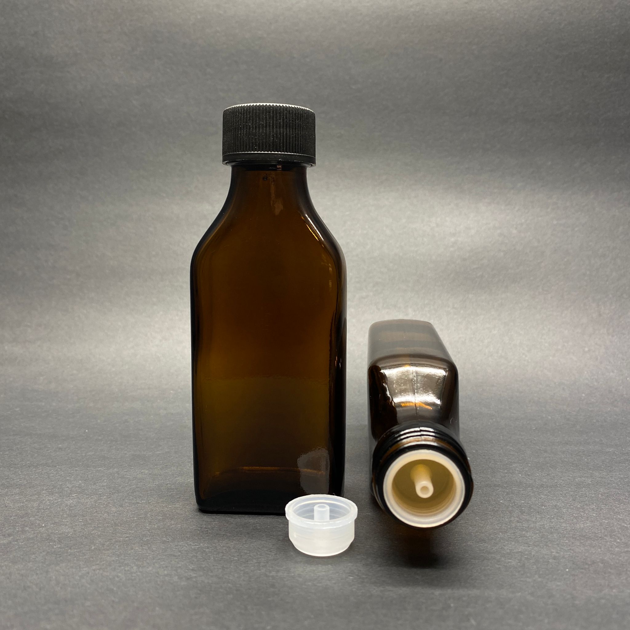 100 Cc Yassı Amber Cam Şişe - Siyah Kapaklı + Damlalıklı Kolonya Tıpalı - 100 Ml Yassı Kahverengi Cam Şişe