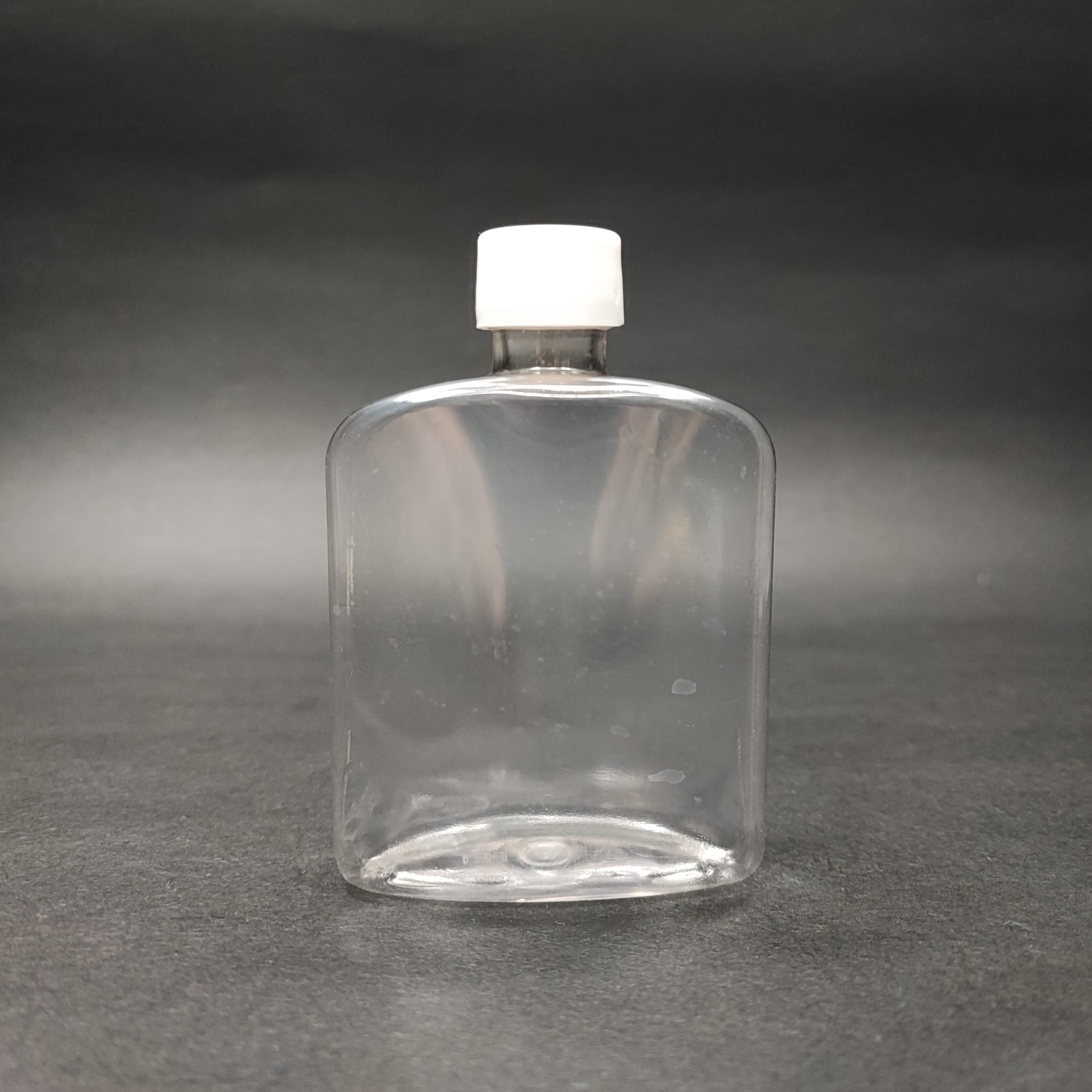 100 Cc Yassı Plastik Şişe + Kendinden Contalı Sızdırmaz Siyah Kapak - 100 Ml Kapaklı Pet Şişe