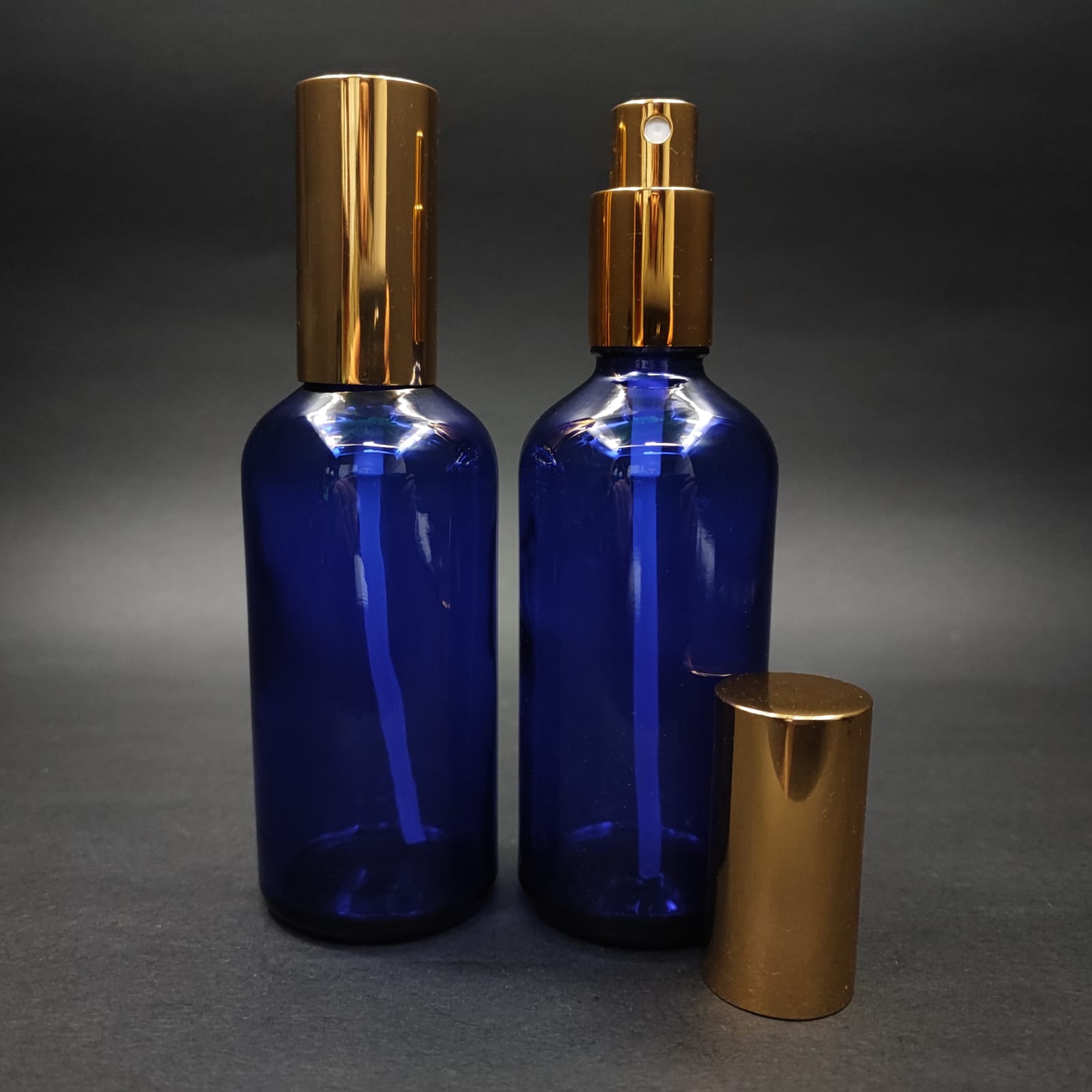 100 Ml Lüks Vidalı Valf Çevirme Parfüm Şişeleri - 100 Cc Mavi Cam Şişe - Gold Metal Spreyli Kapaklı Set
