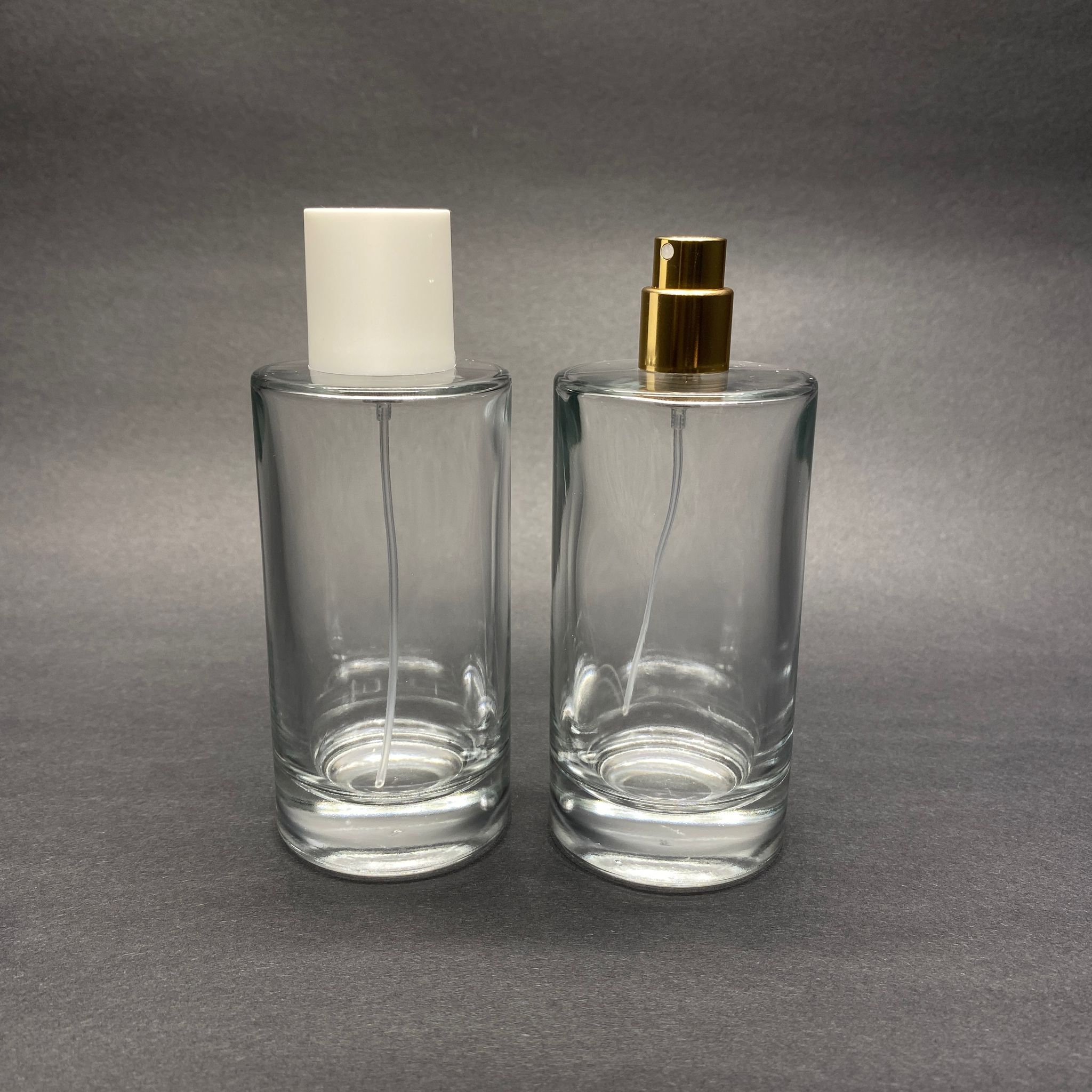100 Ml Silindir Model Savage Parfüm Şişesi - Gold Metal Spreyli + Beyaz Kapaklı (Ağız 15 Mm Geçme Kolay Kapama)