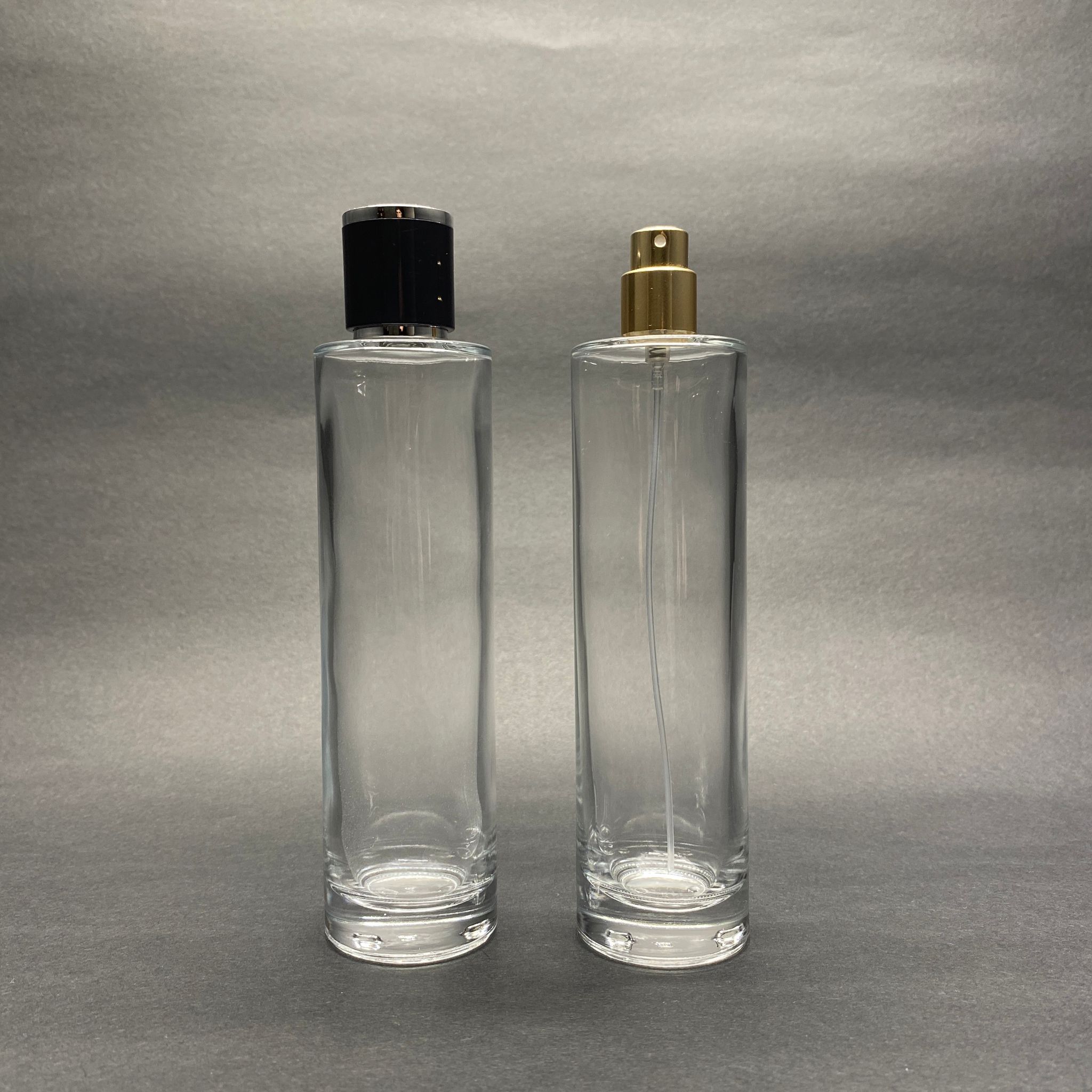 100 Ml Silindir Model Uzun Pealy Parfüm Şişesi - Gold Metal Spreyli + Gümüş Siyah Kapaklı (Ağız 15 Mm Geçme Kolay Kapama)