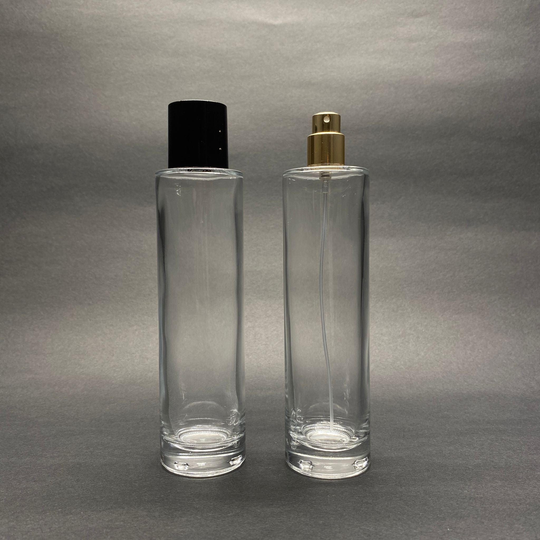 100 Ml Silindir Model Uzun Pealy Parfüm Şişesi - Gold Metal Spreyli + Siyah Kapaklı (Ağız 15 Mm Geçme Kolay Kapama)