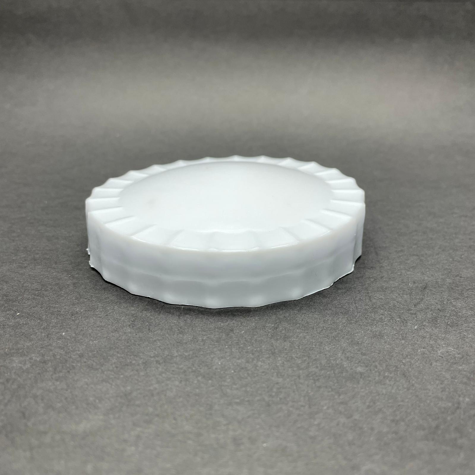 100 Mm Vidalı Köpük Contalı Sızdırmaz Plastik Kapak - Beyaz