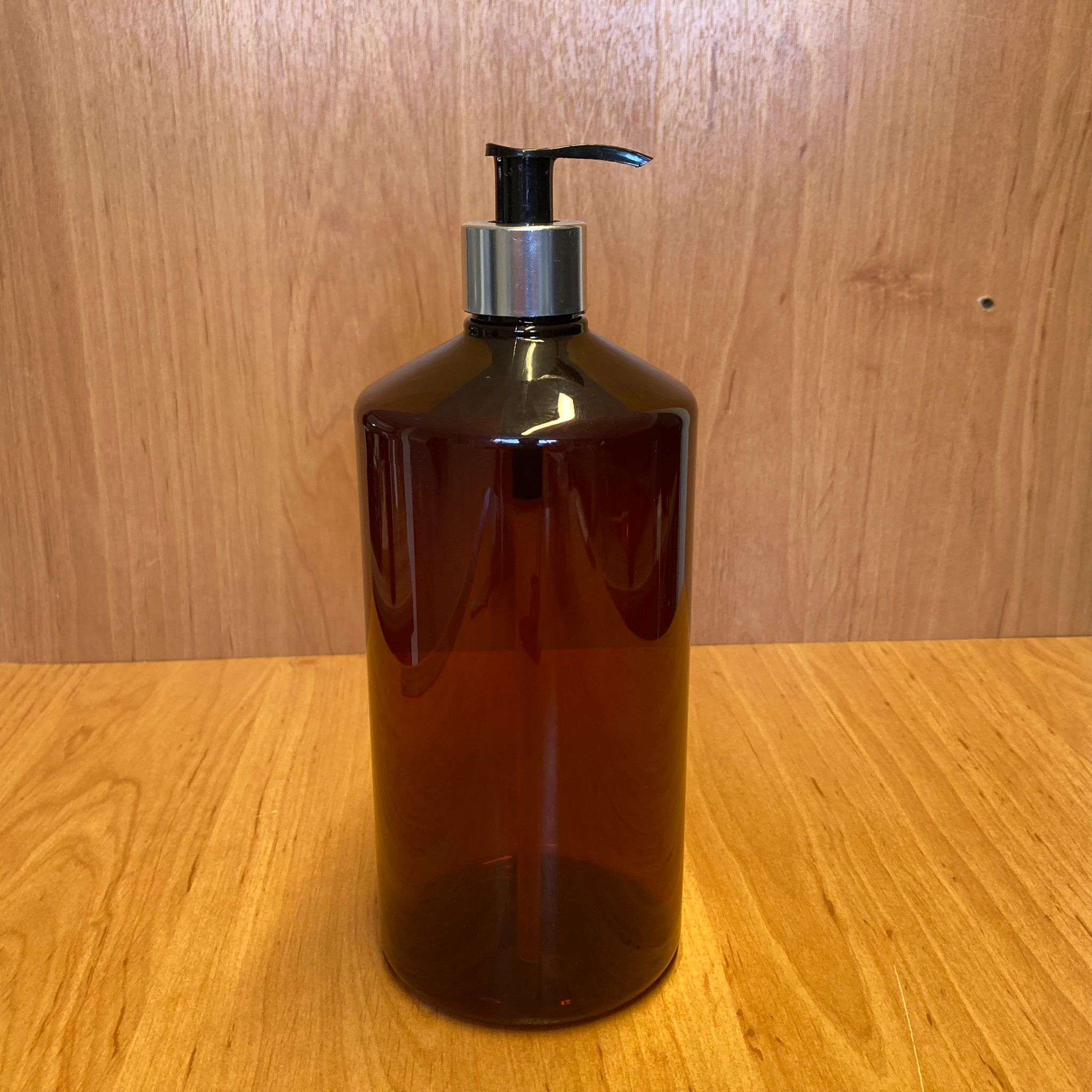 1000 Cc Amber Plastik Şişe - Gümüş Pompalı - 1 Litre Kahverengi Boş Plastik Şişe - Kalın (45 Gr)