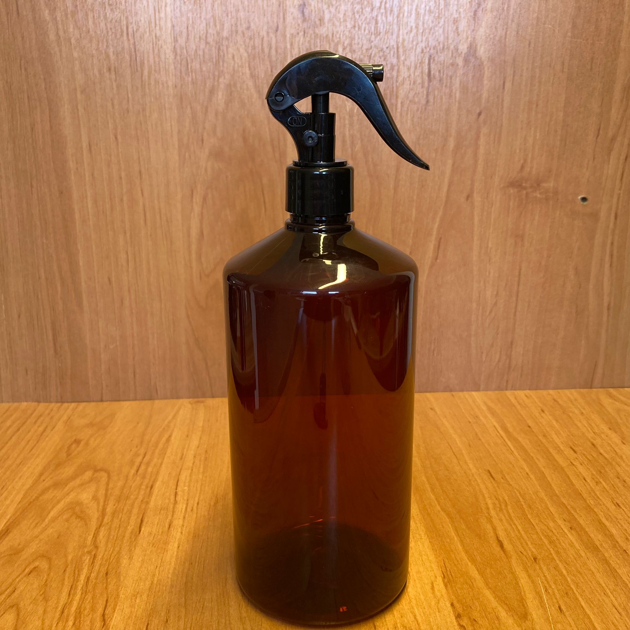 1000 Cc Amber Plastik Şişe - Siyah Triger Spreyli - 1 Litre Kahverengi Boş Plastik Şişe - Kalın (45 Gr)