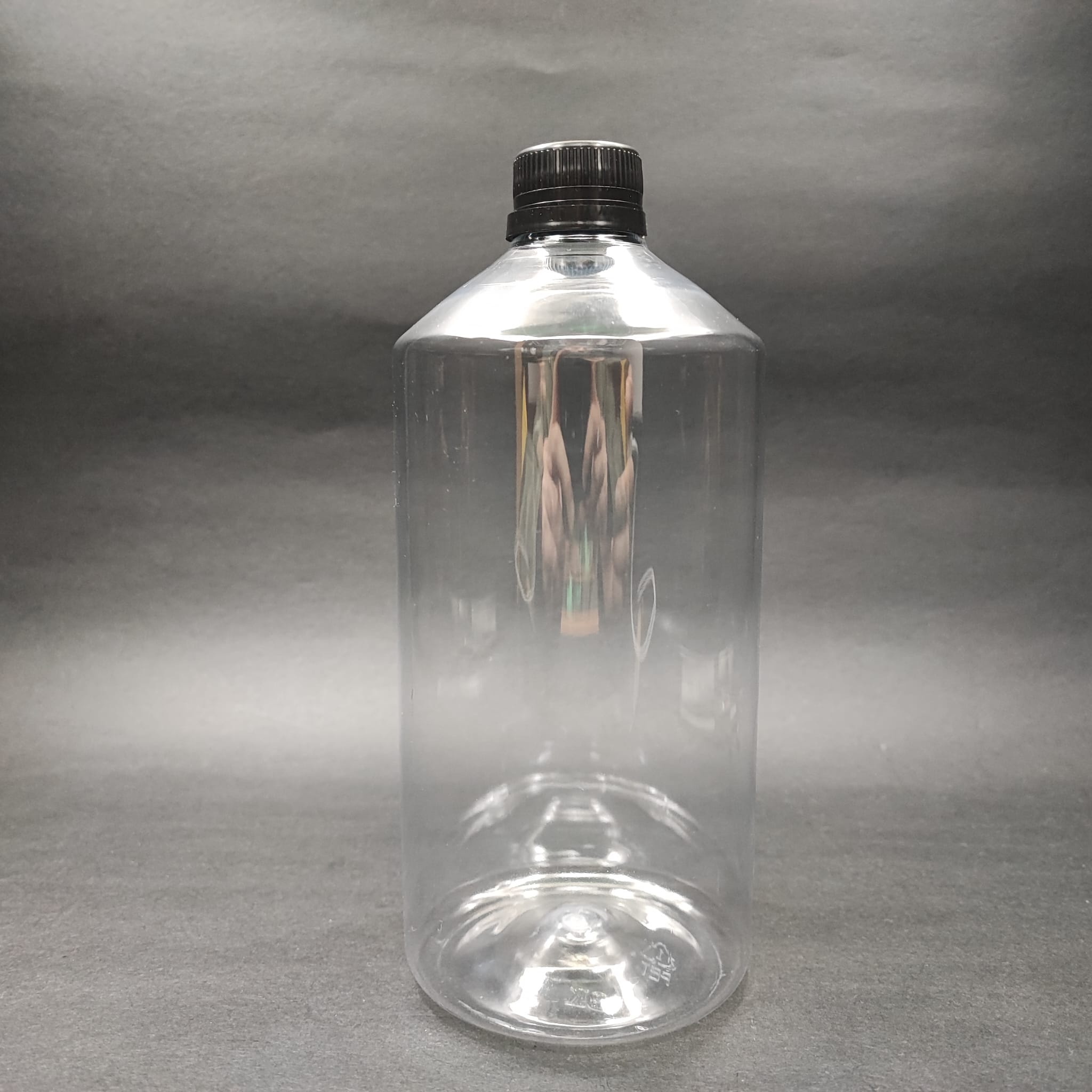 1000 Cc Düz Model Pet Şişe Küt Boyunlu  Siyah Kilitli Kapaklı - 1 Litre Kapaklı Pet Şişe