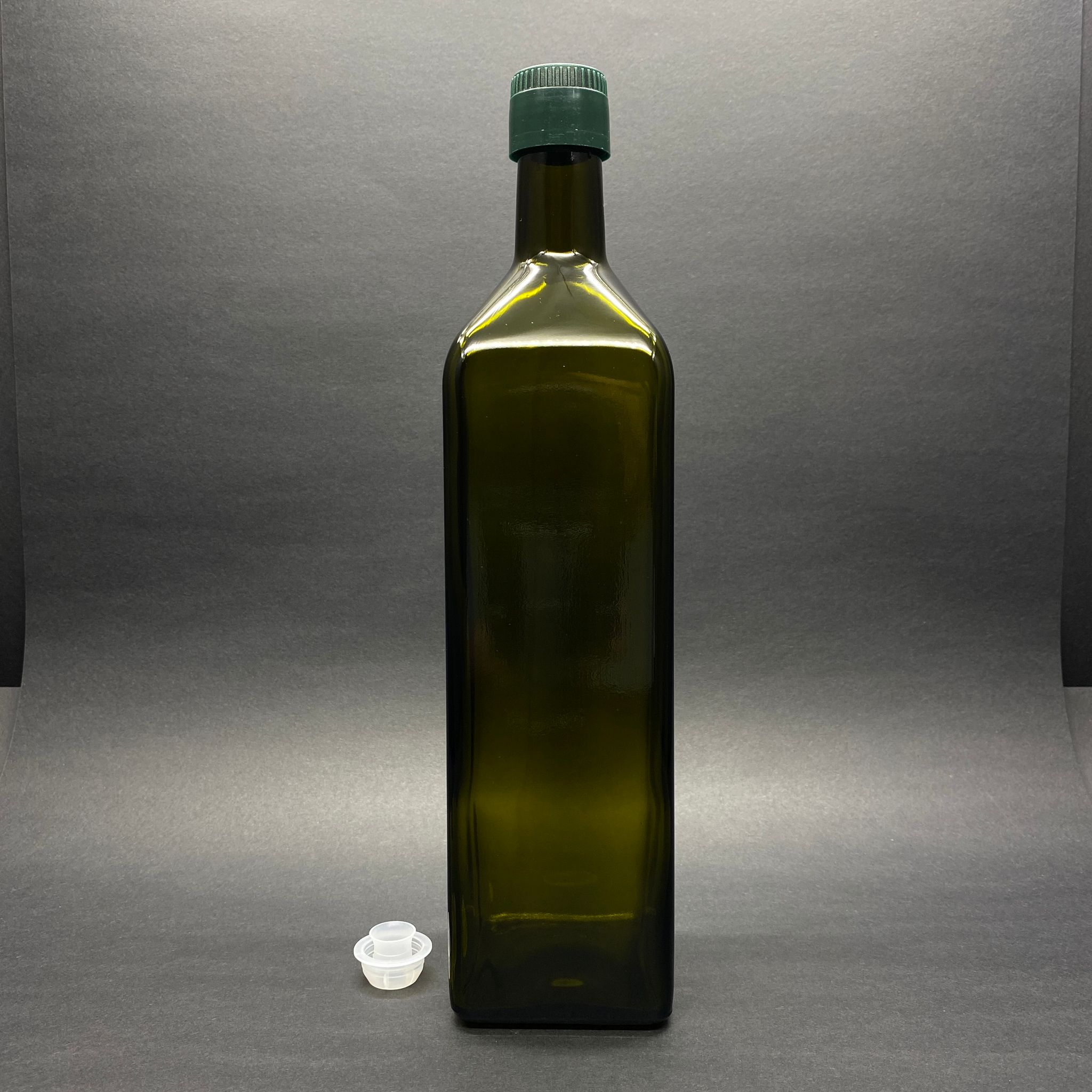 1000 Cc Yeşil Maraska Cam Şişe - Yeşil  Drop - Stop Kilitli Akıtıcılı Plastik Kapaklı - 1 Litre
