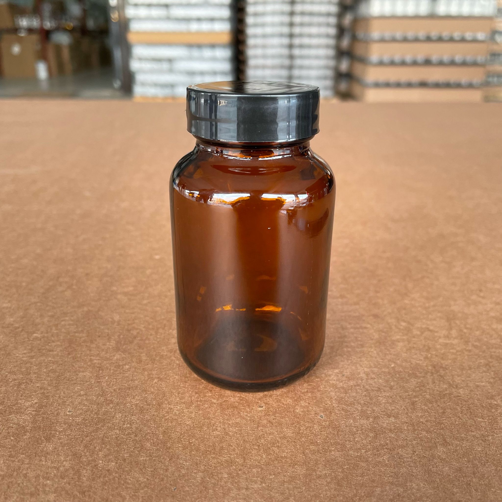 120 Cc Amber Cam Tablet Şişesi - Siyah Kapaklı - 120 Ml (Silme 133 Ml) Kapsül Kutusu - İlaç Şişesi - Medikal Hap Şişesi - Farmasötik Kavanoz - Şişecam Kodu 763713