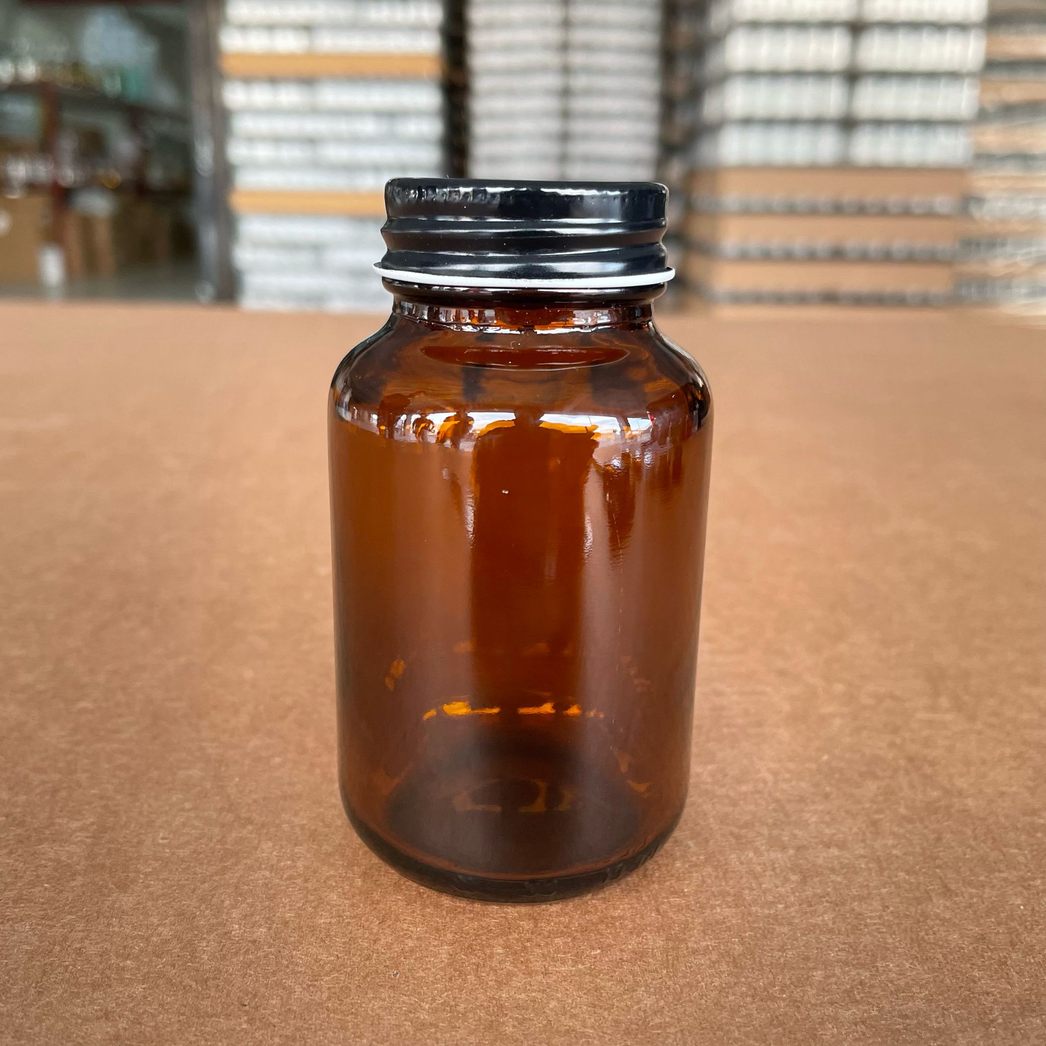 120 Cc Amber Cam Tablet Şişesi - Siyah Metal Kapaklı - 120 Ml (Silme 133 Ml) Kapsül Kutusu - İlaç Şişesi - Medikal Hap Şişesi - Farmasötik Kavanoz - Şişecam Kodu 763713