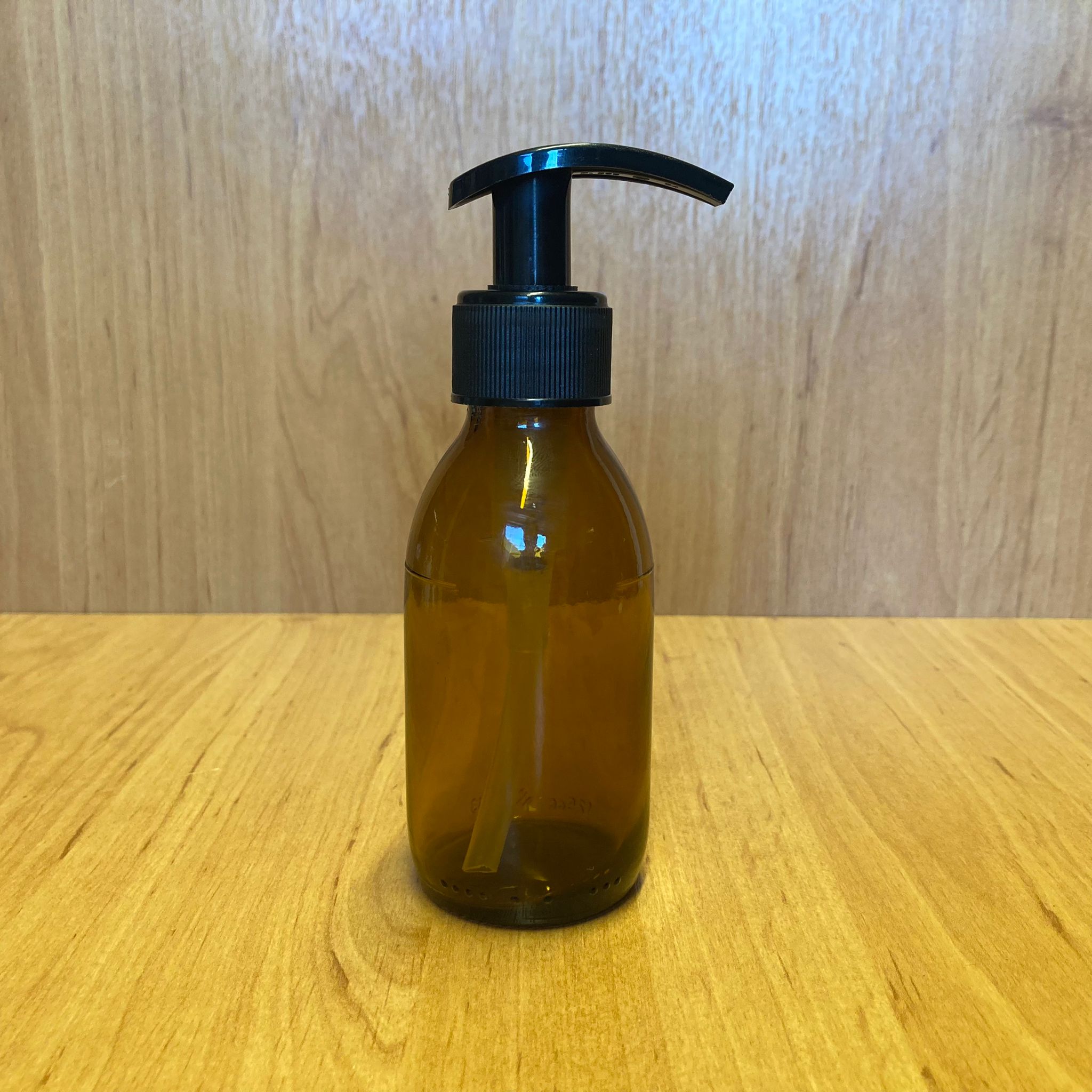 125 Cc Amber Cam Şişe - Siyah Pompalı - 125 Ml Kahverengi Pompalı Şişe
