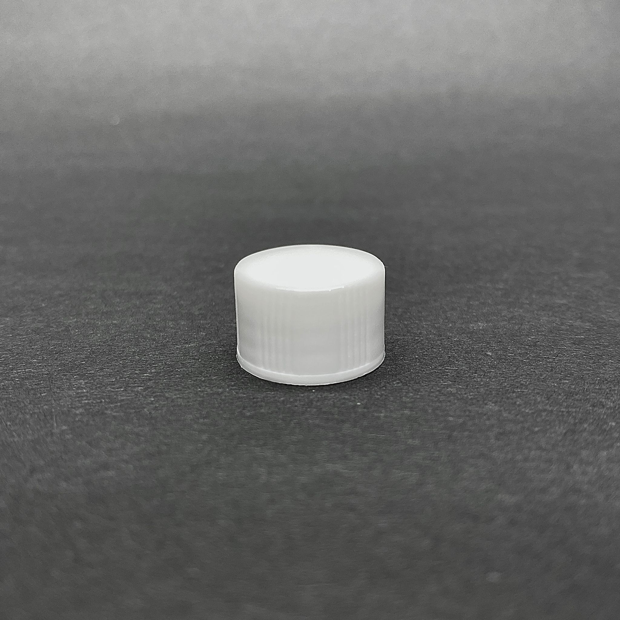 14 Mm Plastik Kapak Beyaz