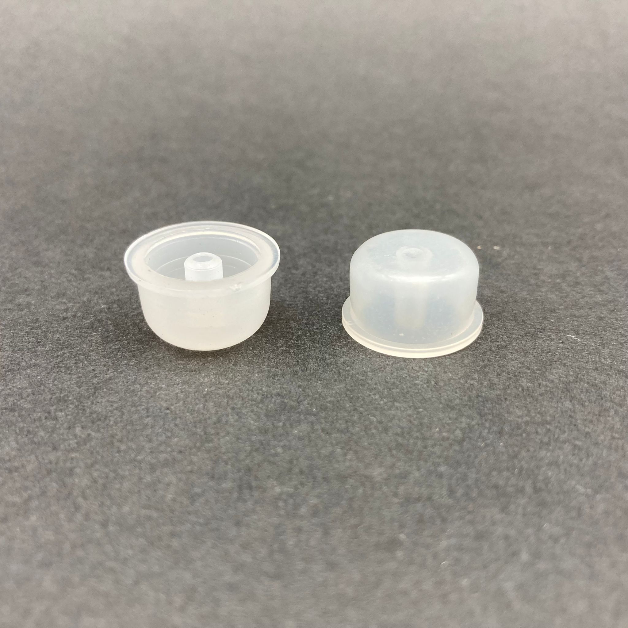 15,8 Mm Dilli Tıpa - Plastik Delikli Kör Tapa - Kolonya Tıpası