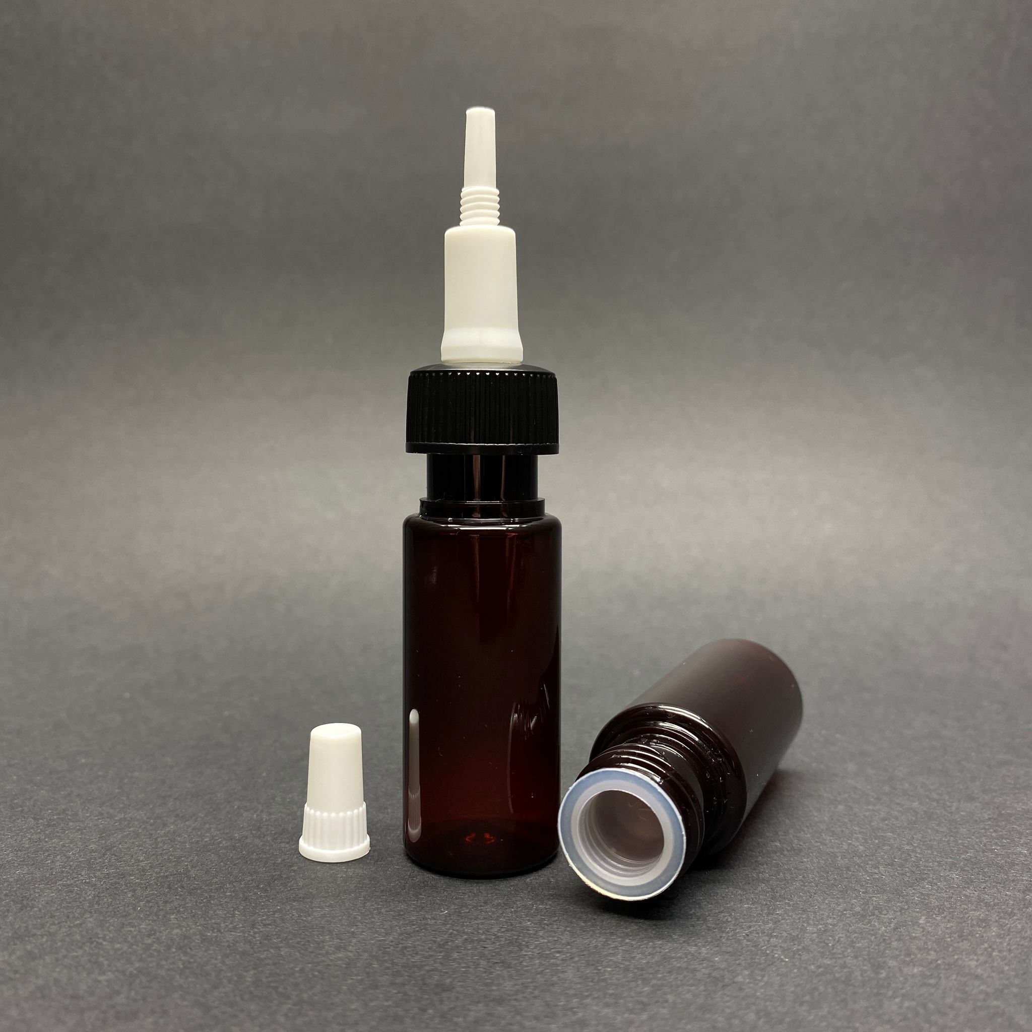 15 Cc Amber Pet Şişe - Üstten Damlalıklı Kapak + Kör Tıpa - Sıvıyı Kontrollü Damlatır