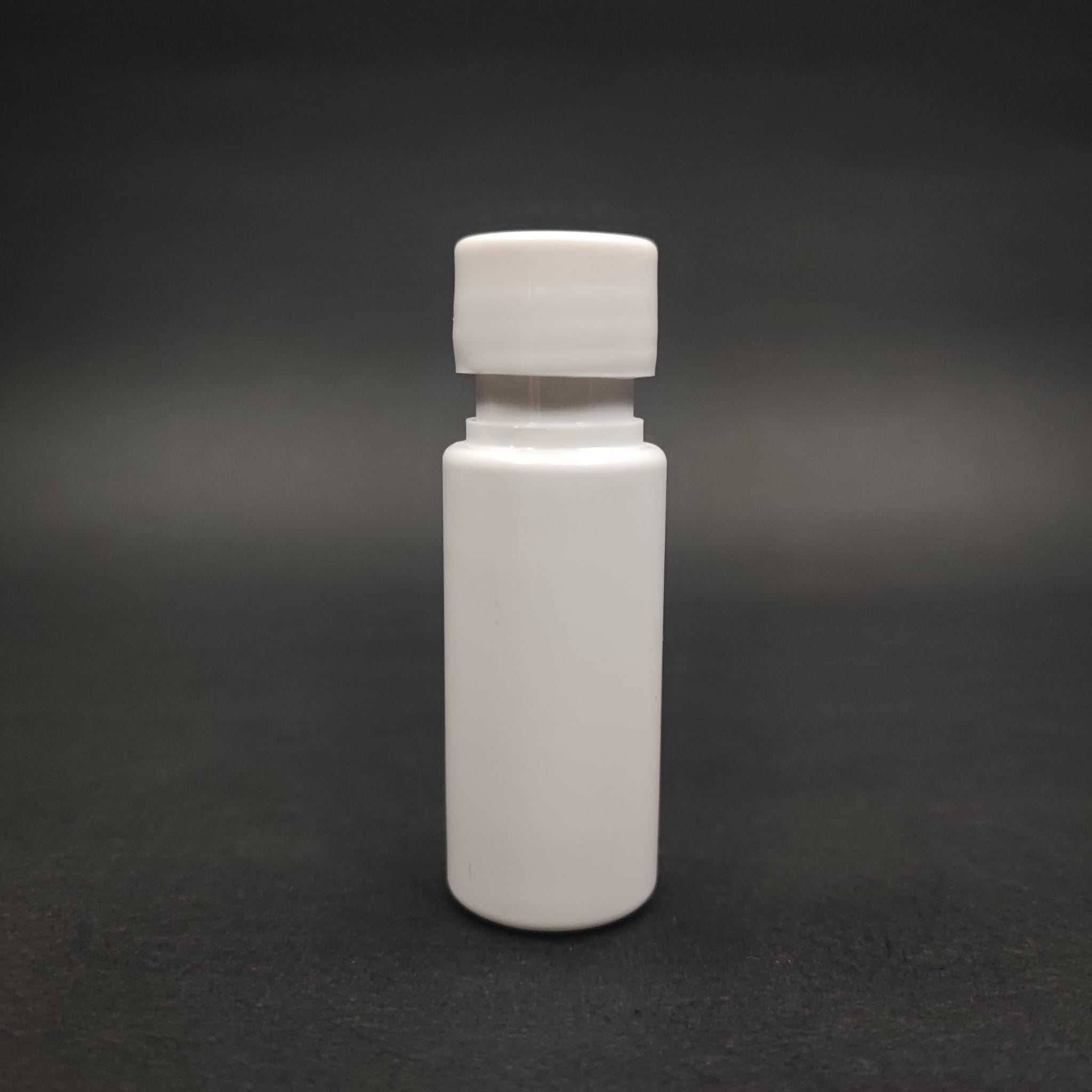 15 Cc Beyaz Plastik Şişe + Kendinden Contalı Sızdırmaz Beyaz Kapak  - 15 Ml Kapaklı Pet Şişe