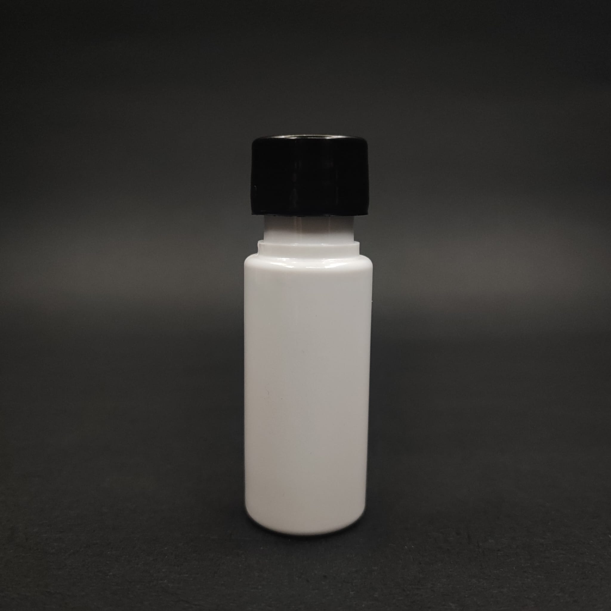15 Cc Beyaz Plastik Şişe + Kendinden Contalı Sızdırmaz Siyah Kapak  - 15 Ml Kapaklı Pet Şişe