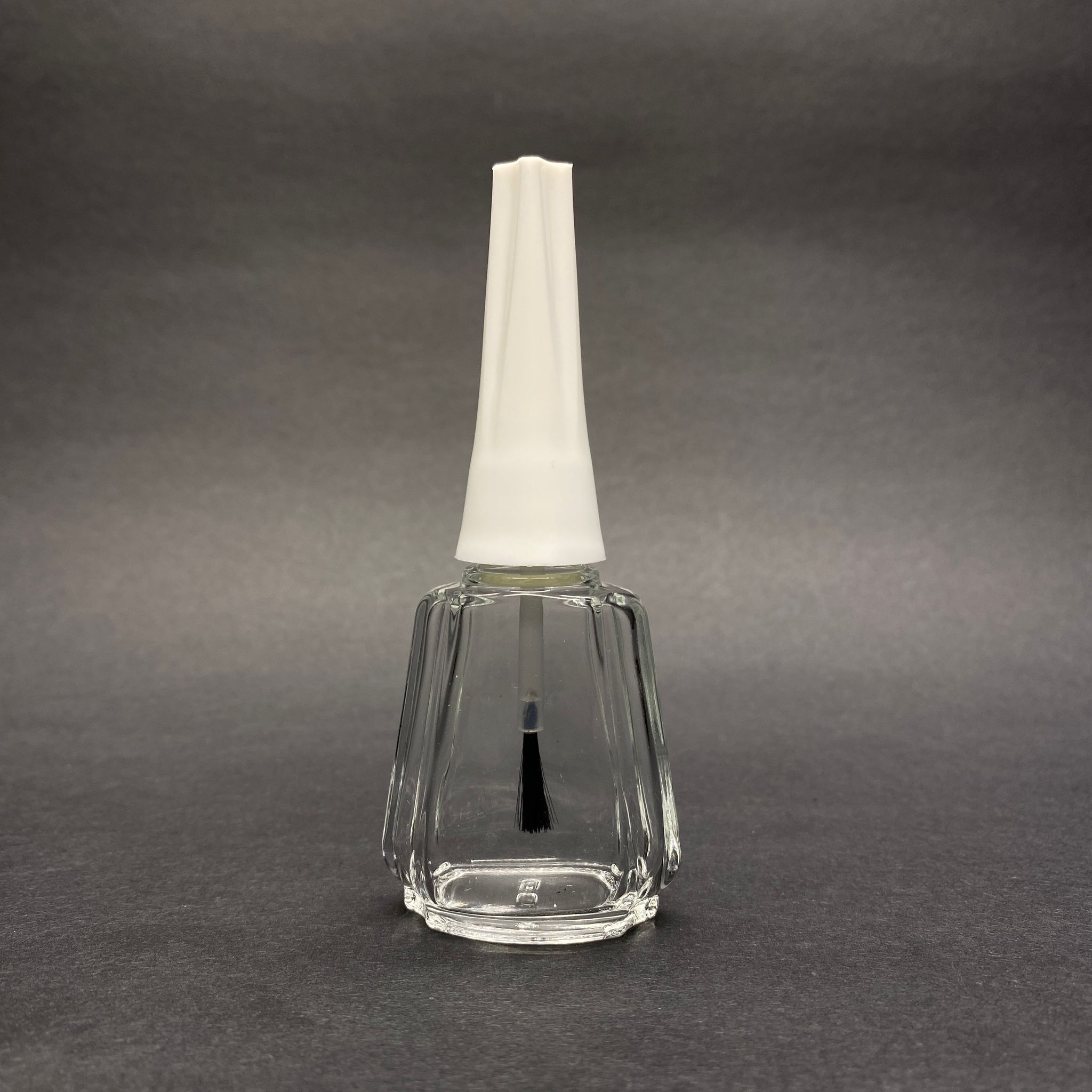 15 Cc Fırçalı Yassı Yandan Çıkıntılı Cam Şişe - Şeffaf - 15 Ml Kapaklı Fırçalı Cam Şişe - Cam Oje Şişesi Fırçalı Beyaz Kapaklı Takım - Boş Oje Şişesi, Fırçalı Şişe, Otomotiv Ve Mobilya İçin Rötüş Boya Şişesi Vb. Çok Amaçlı Fırçalı Şişe