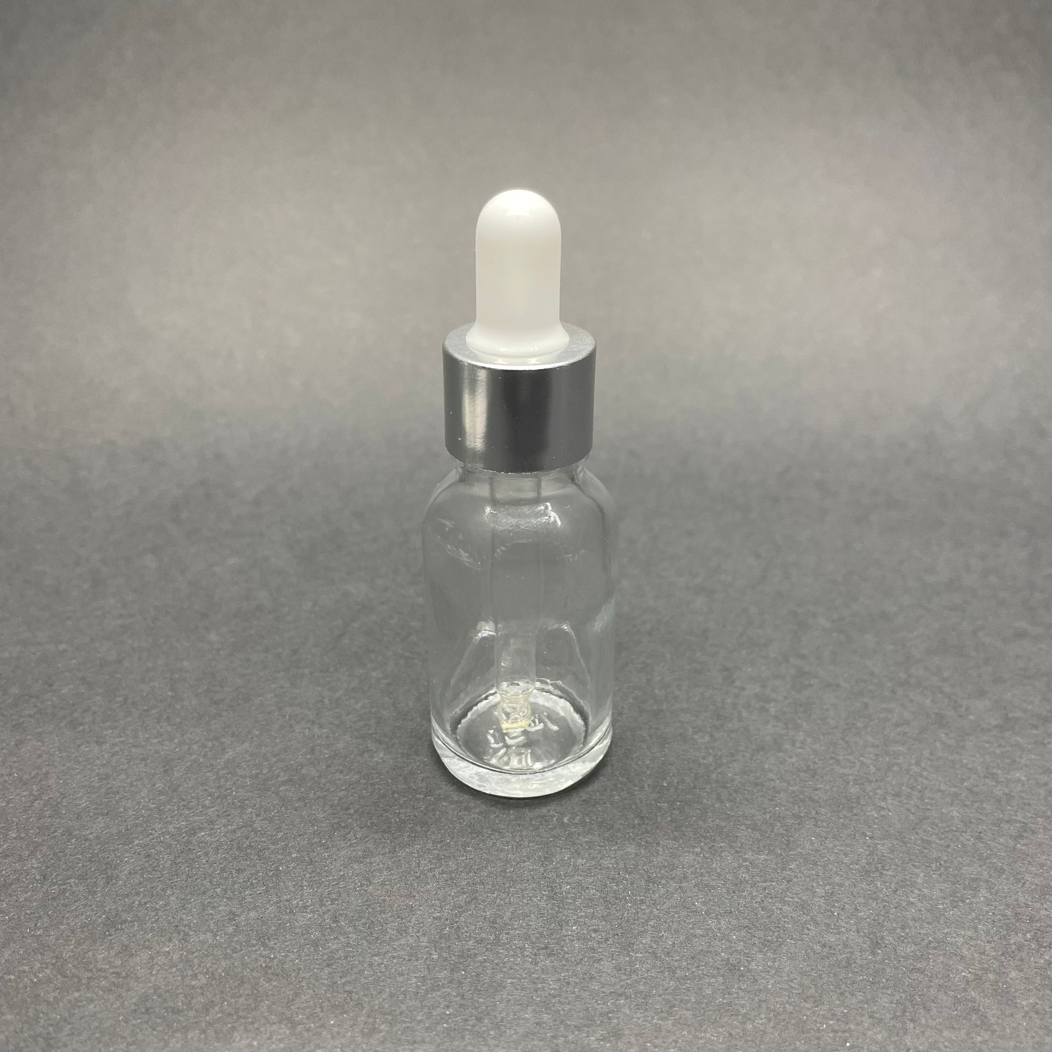 15 Cc Şeffaf Cam Damlalıklı Şişe - Beyaz Emzik - Gümüş Metal Kapak - 15 Ml Cam Damlalıklı Şişe