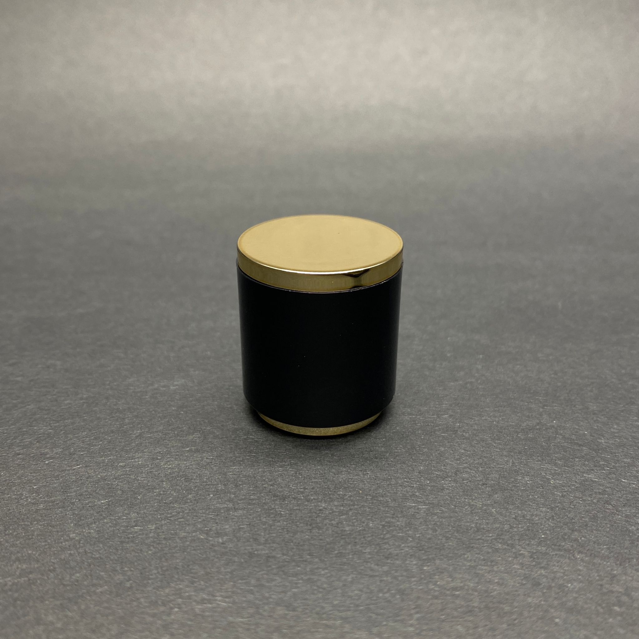 15 Mm Ağız Parfüm Sprey Kapak - Parfüm Spreyi Üzerine Geçme Kapak - Üstü Gold Altı Siyah
