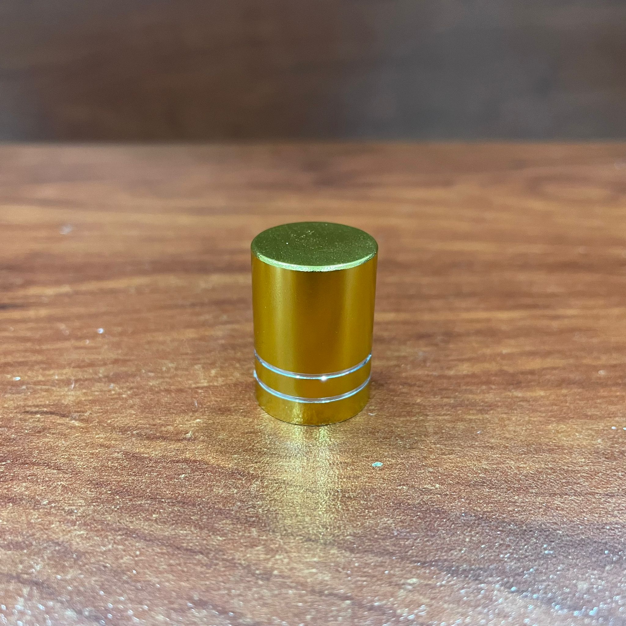 15 Mm Metal Gold Kapak (Rollon İçin)