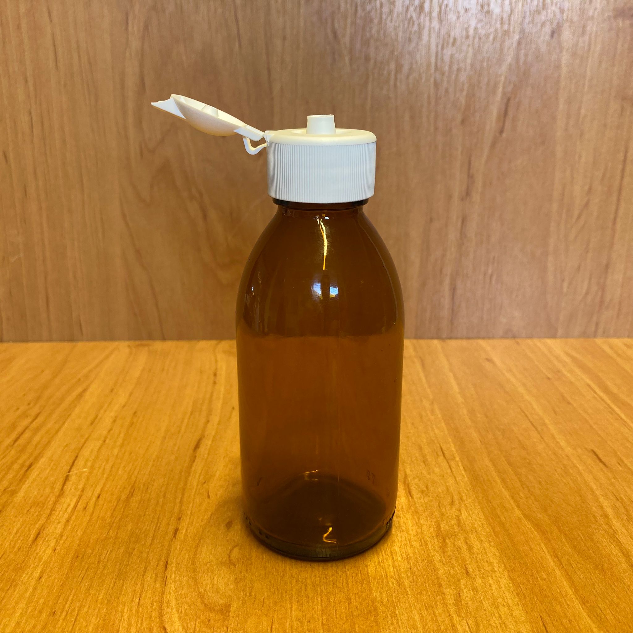 150 Cc Amber Cam Şişe - Beyaz Akıtıcılı Fliptop Kapaklı - 150 Ml Kahverengi Boş Şurup Şişesi - Açılır Kapanır Kapaklı