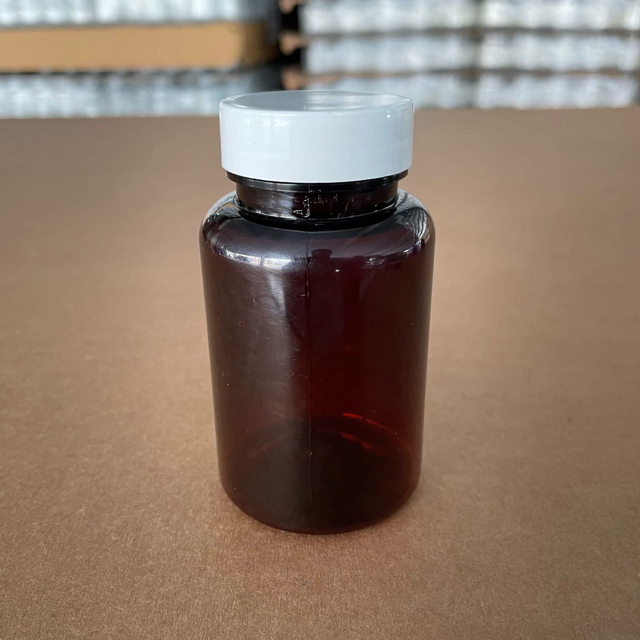 150 Cc Amber Pet Tablet Şişesi - Beyaz Kapaklı - 150 Ml Kapsül Kutusu - İlaç Şişesi - Medikal Hap Şişesi - Farmasötik Kavanoz