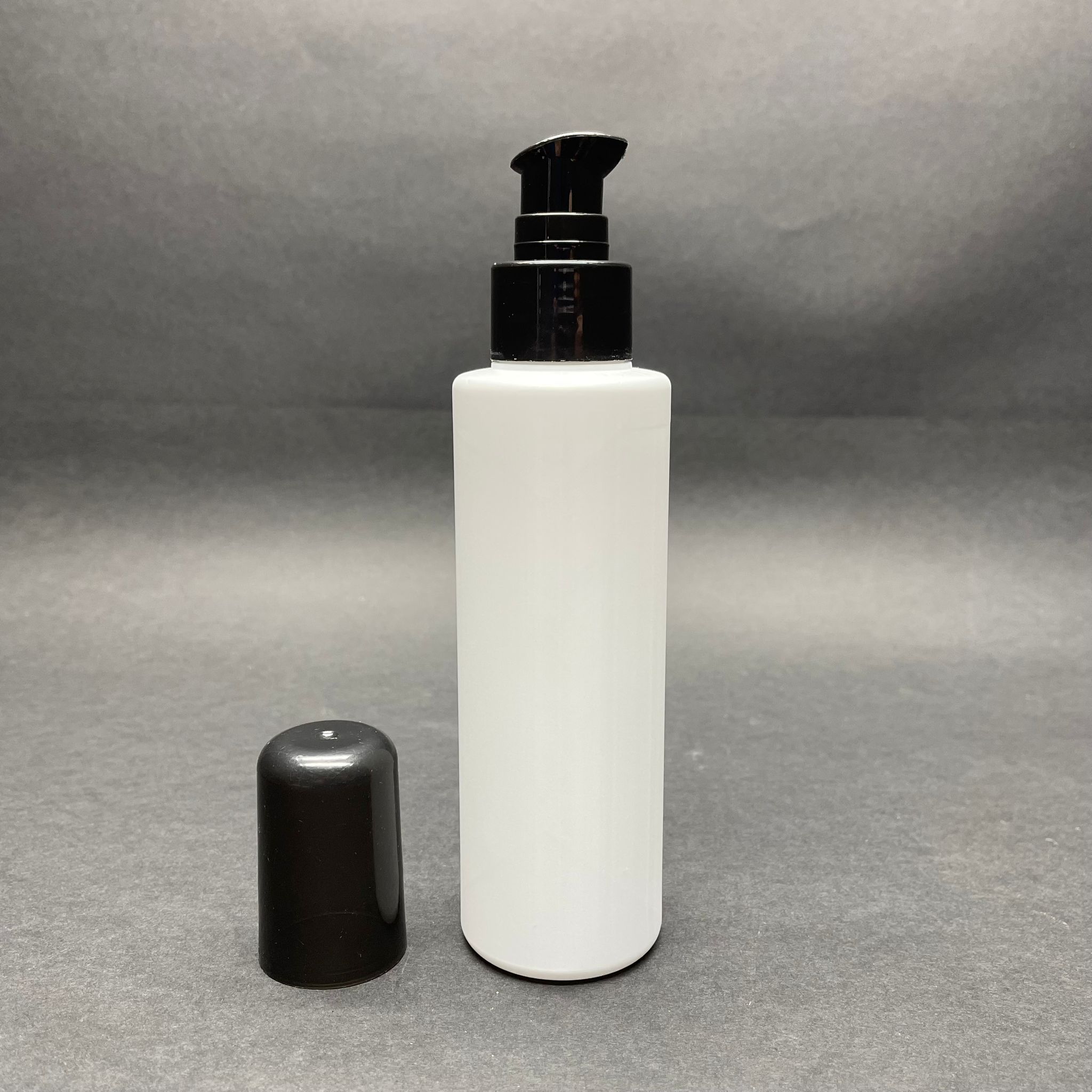 150 Cc Mat Beyaz Sert Polietilen Şişe - Siyah Losyon Pompalı - 150 Ml Beyaz Plastik Şişe (Yoğun Kıvamlı Sıvılarda Tıkanmaz)