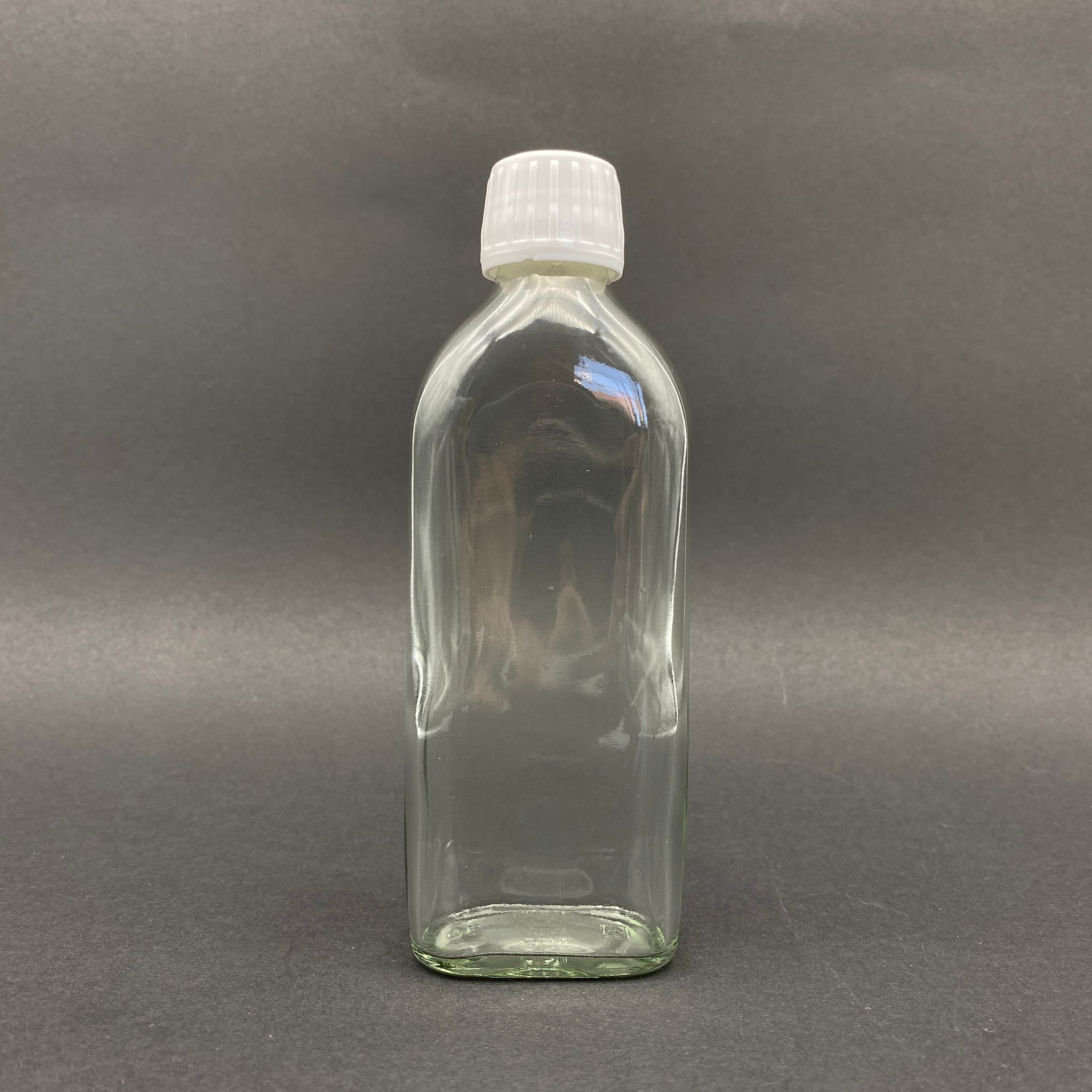 150 Cc Yassı Cam Şişe - Beyaz Kilitli Plastik Kapaklı - 150 Ml Yassı Cam Şişe
