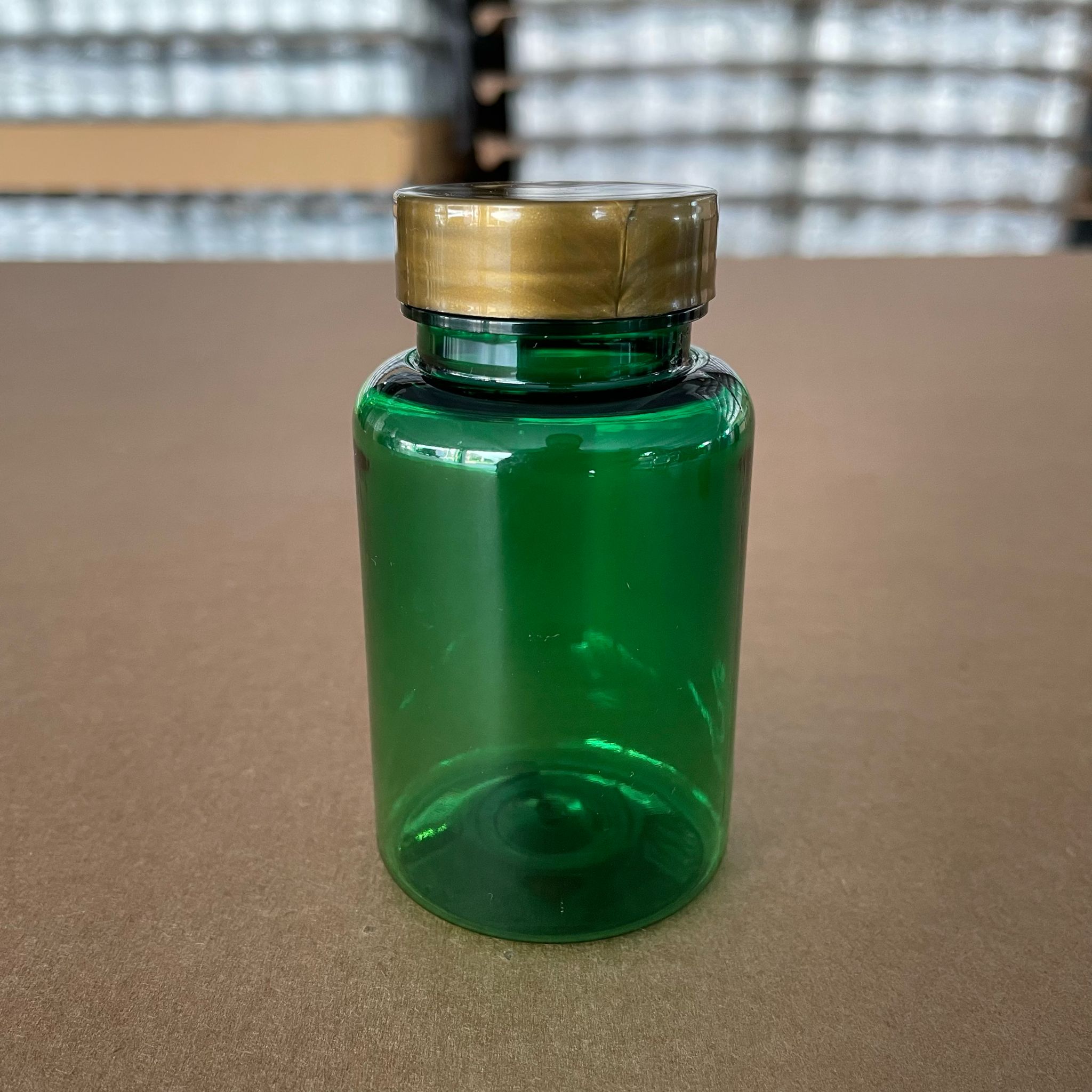 150 Cc Yeşil Pet Tablet Şişesi - Gold Kapaklı - 150 Ml Kapsül Kutusu - İlaç Şişesi - Medikal Hap Şişesi - Farmasötik Kavanoz