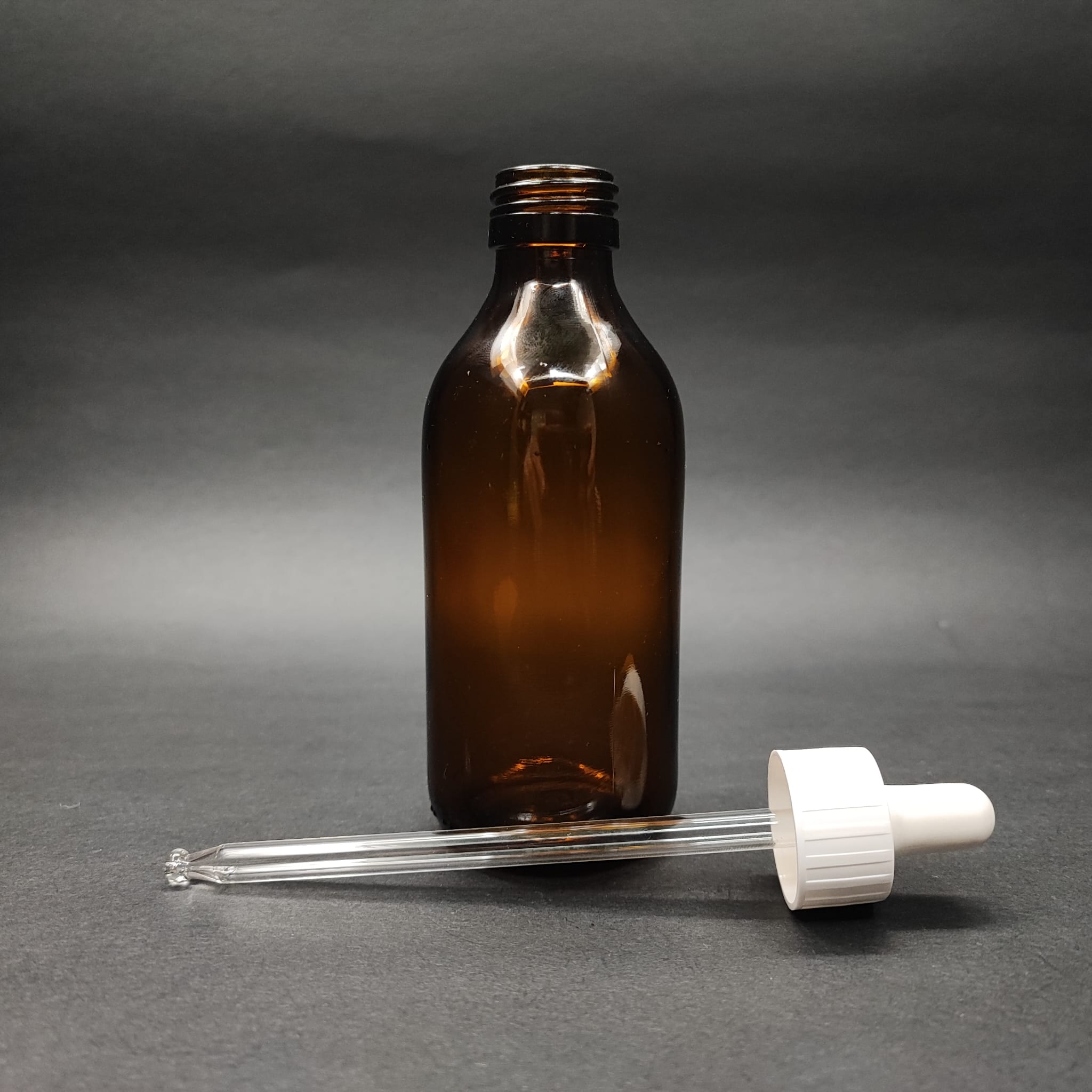 150 Ml Dolumu Kolay, Geniş Ağızlı Cam Damlalıklı Şişe (25 Mm Ağız)  - 150 Cc Beyaz Damlalıklı Cam Ecza Şişesi - Amber Kahverengi