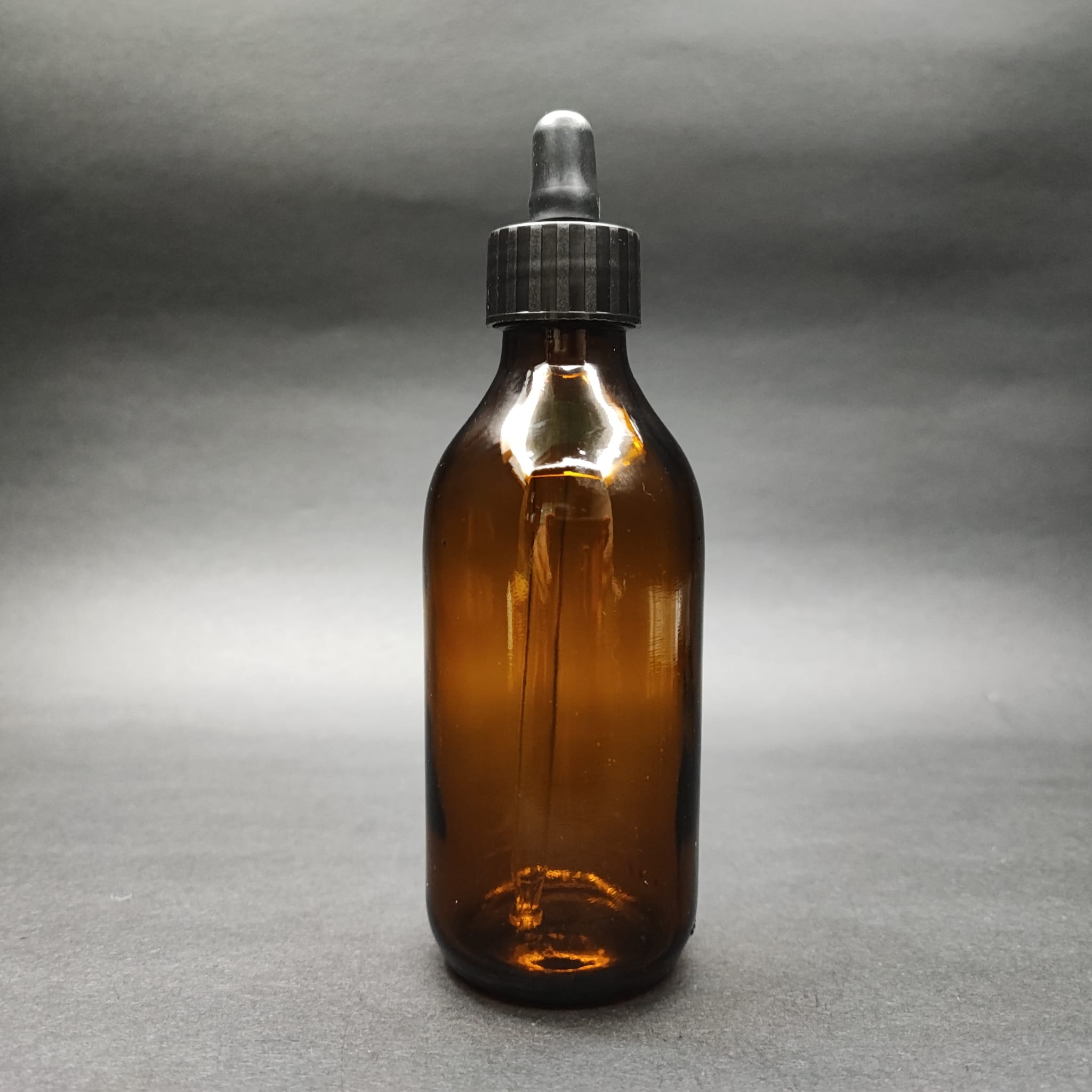 150 Ml Dolumu Kolay, Geniş Ağızlı Cam Damlalıklı Şişe (25 Mm Ağız)  - 150 Cc Siyah Damlalıklı Cam Ecza Şişesi - Amber Kahverengi