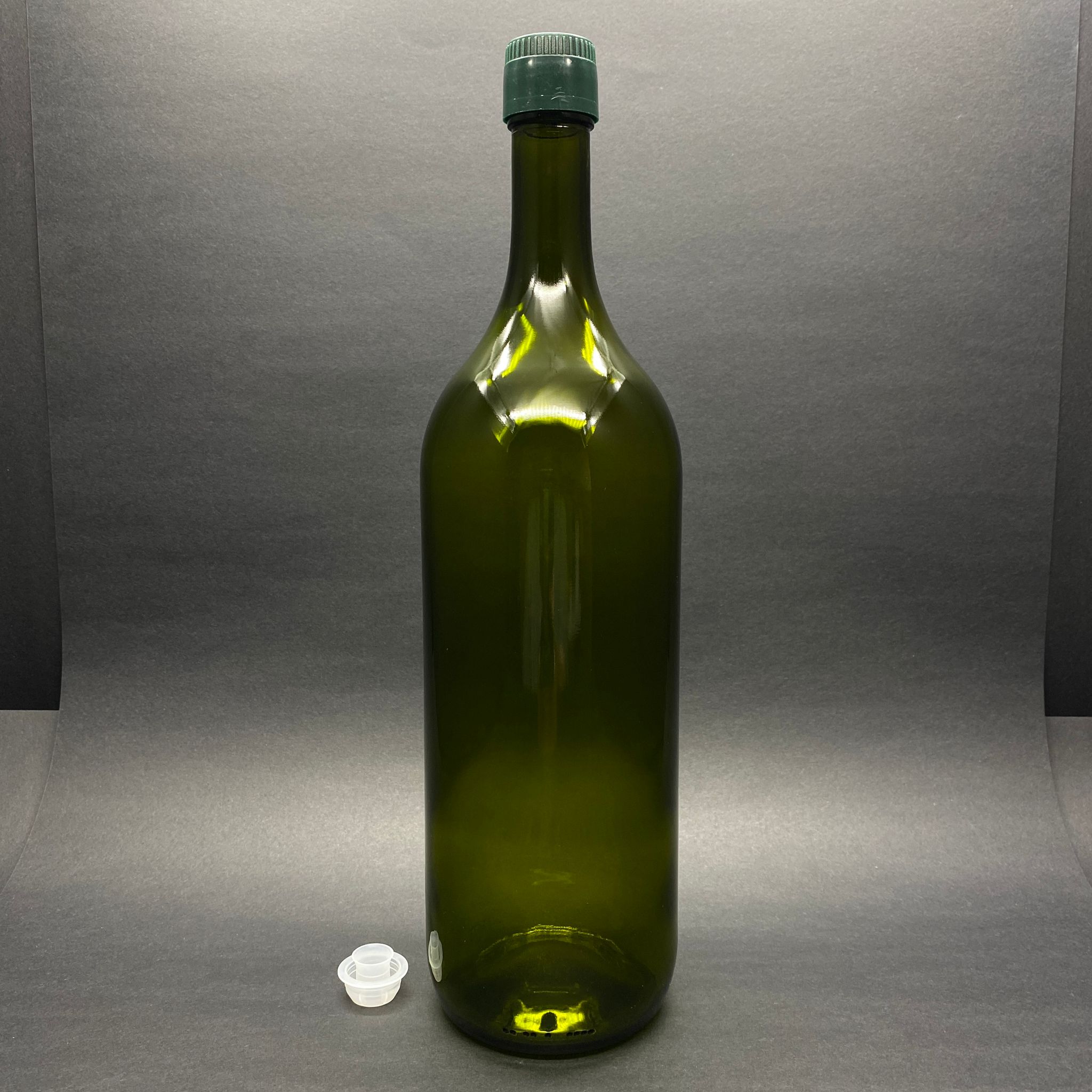 1500 Cc Cam Şişe Yeşil - Yeşil Akıtıcılı Drop Stop Kapaklı - 1500 Ml Cam Şişe - 1,5 Lt Cam Şişe