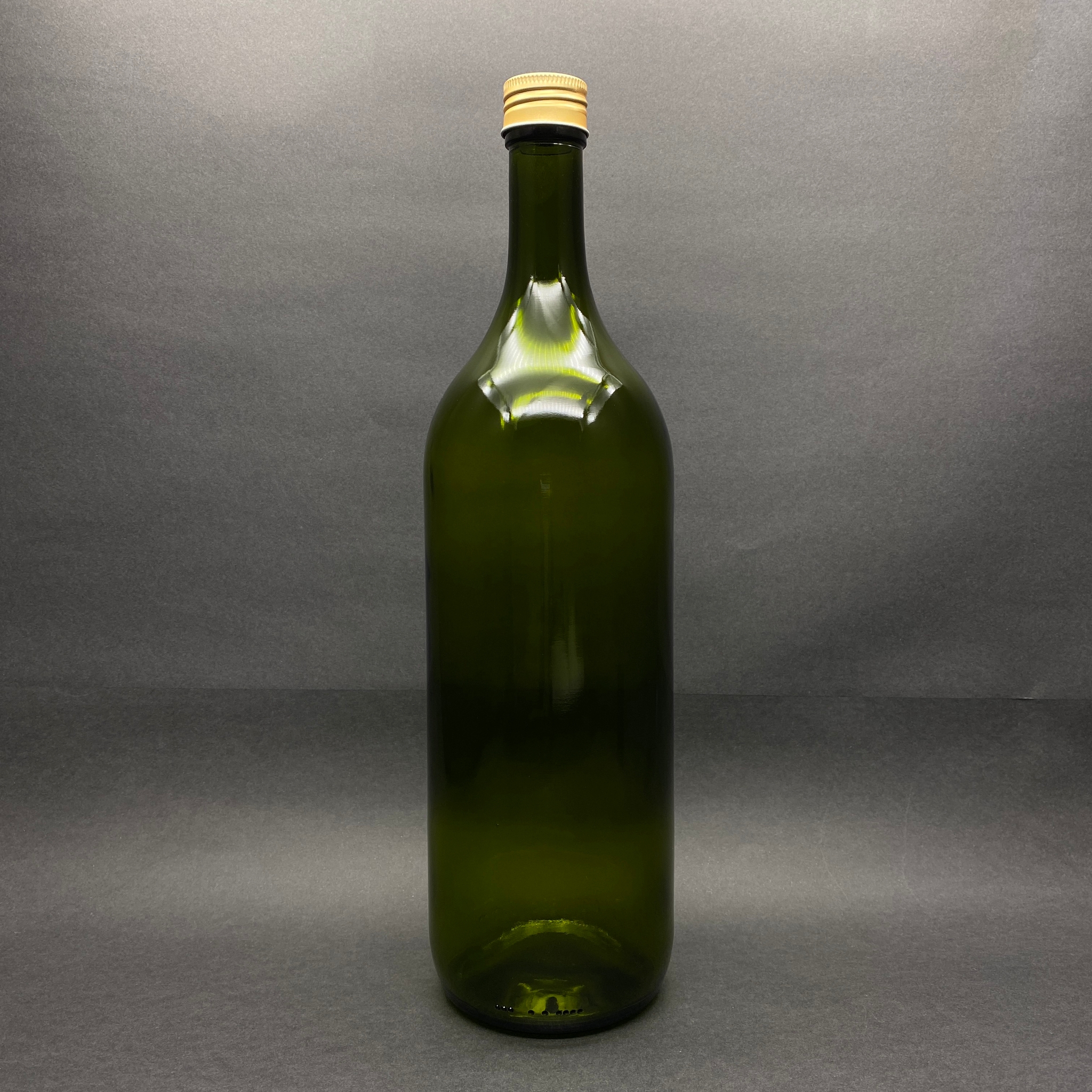 1500 Cc Yeşil Cam Şişe - Gold Metal Alüminyum Kapaklı - 1500 Ml Yağ Şişesi - Sirke Şişesi - 1,5 Litre Cam Şişe